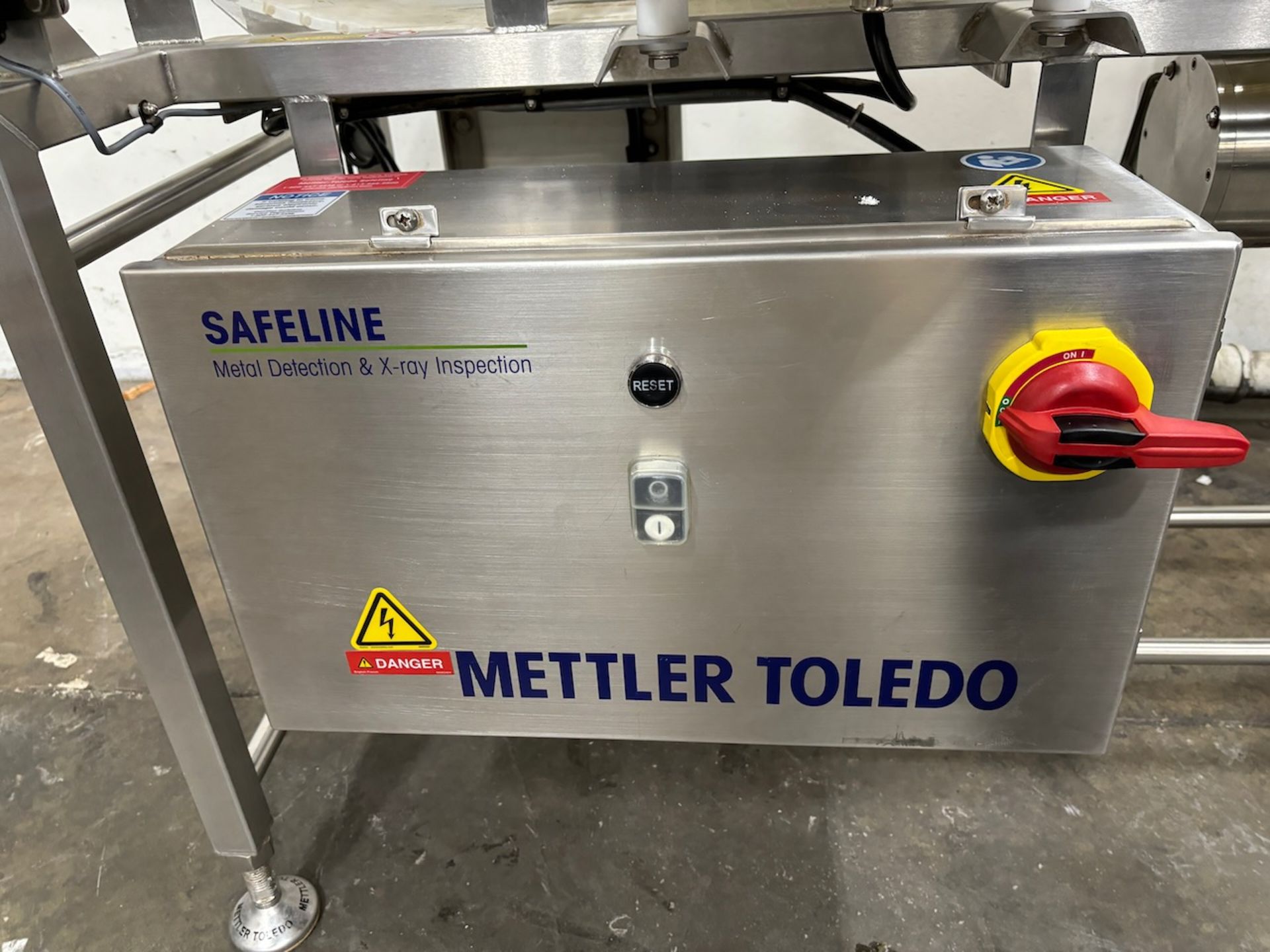 2017 Mettler Toledo Metal detector - Image 2 of 8