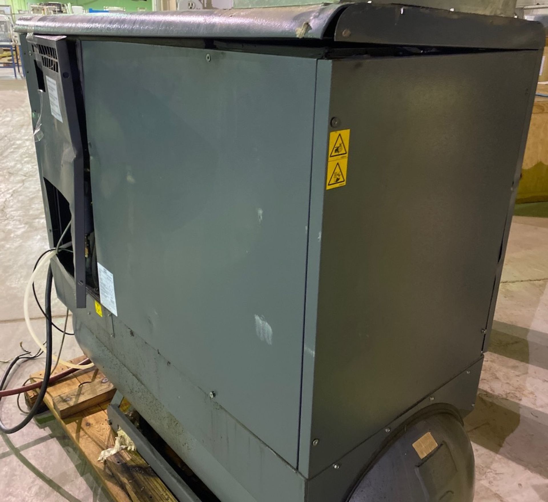 10HP Atlas Copco Air Compressor /W built in Air Dryer - Bild 11 aus 15