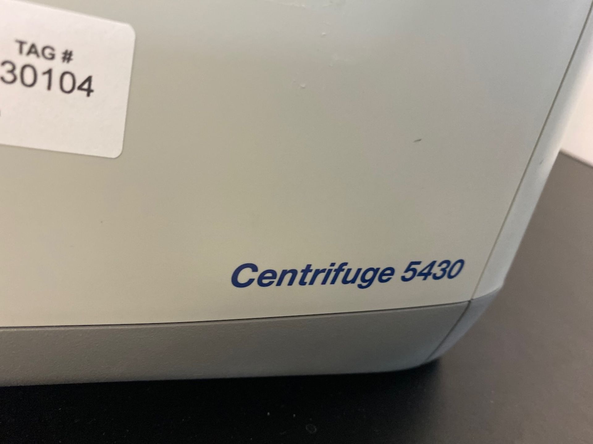 Eppendorf Centrifuge - Image 5 of 6