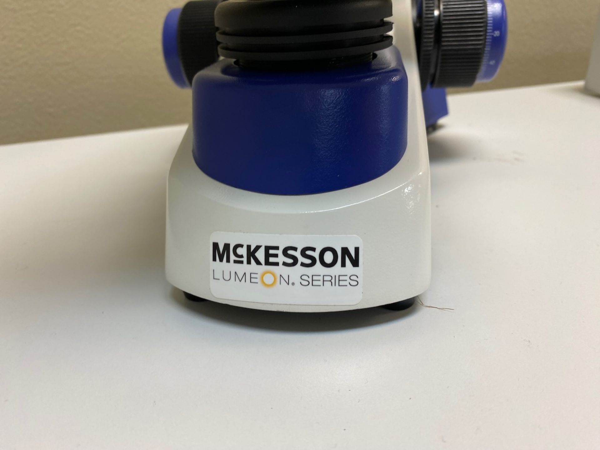 Mckesson Unico Microscope - Image 2 of 7