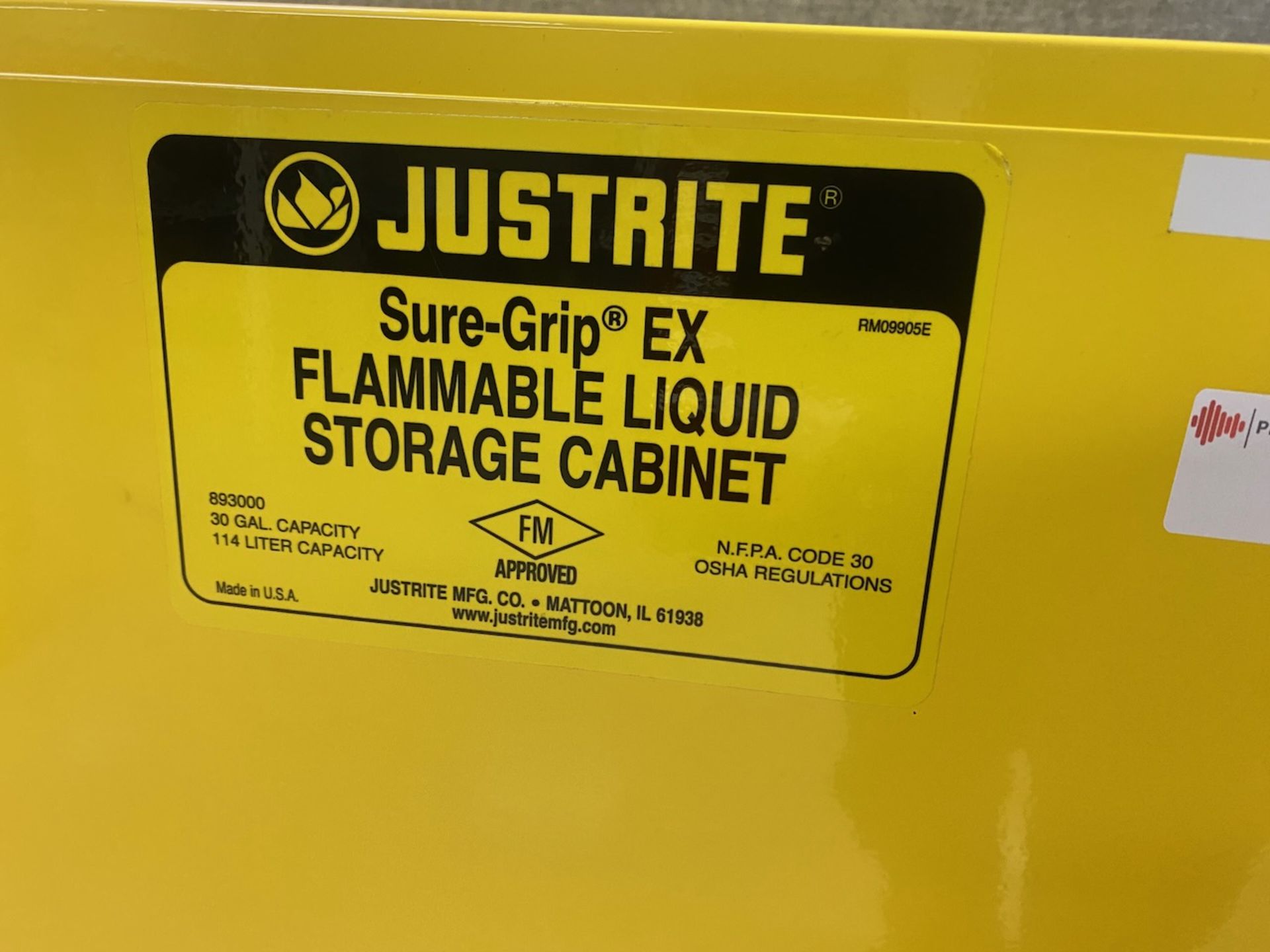 Justrite Flammable Liquid Storage Cabinet - Image 2 of 3