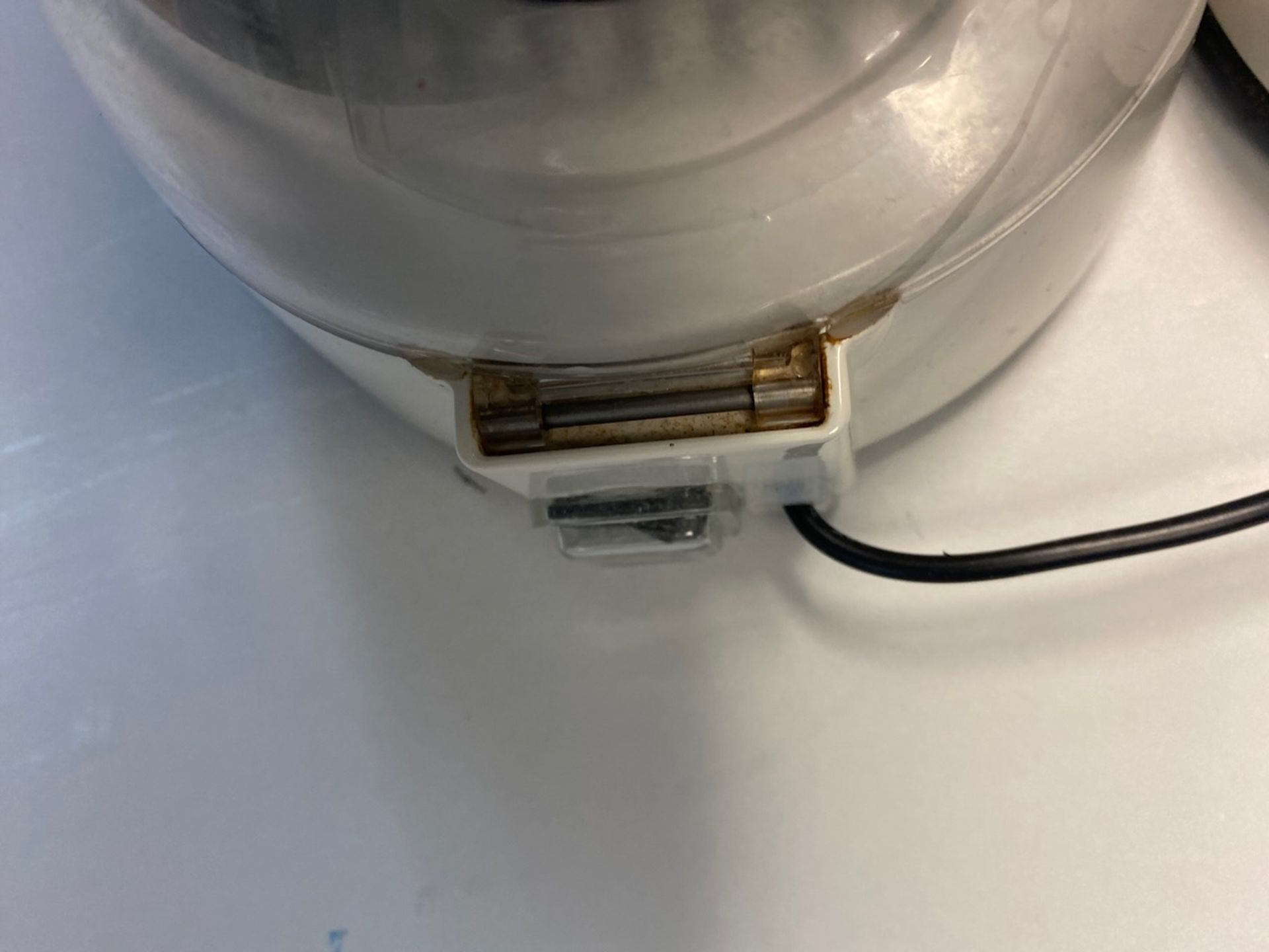 Four e's mini centrifuges - Image 6 of 9