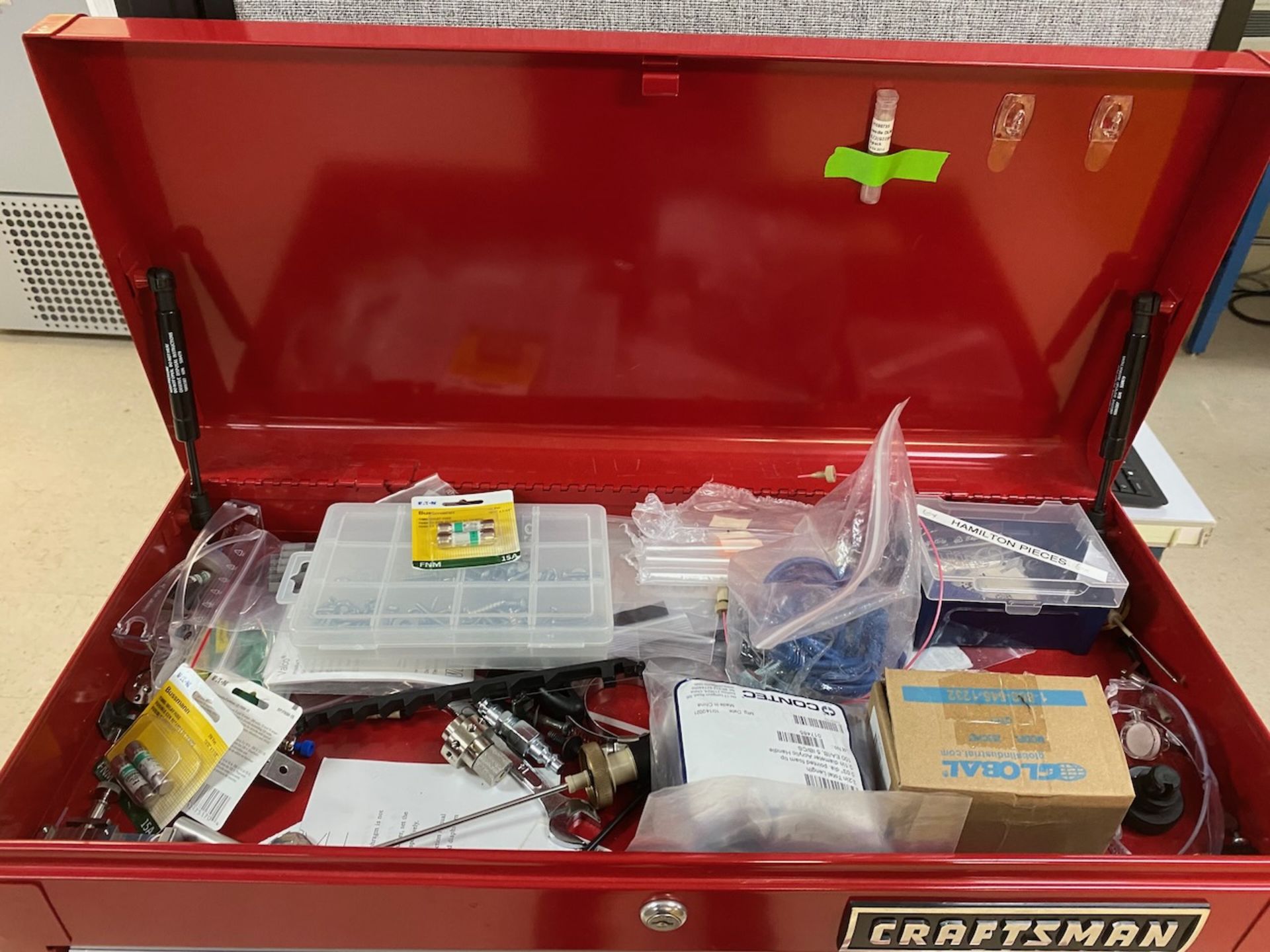 Craftsman eight drawer tool cabinet - Image 2 of 9
