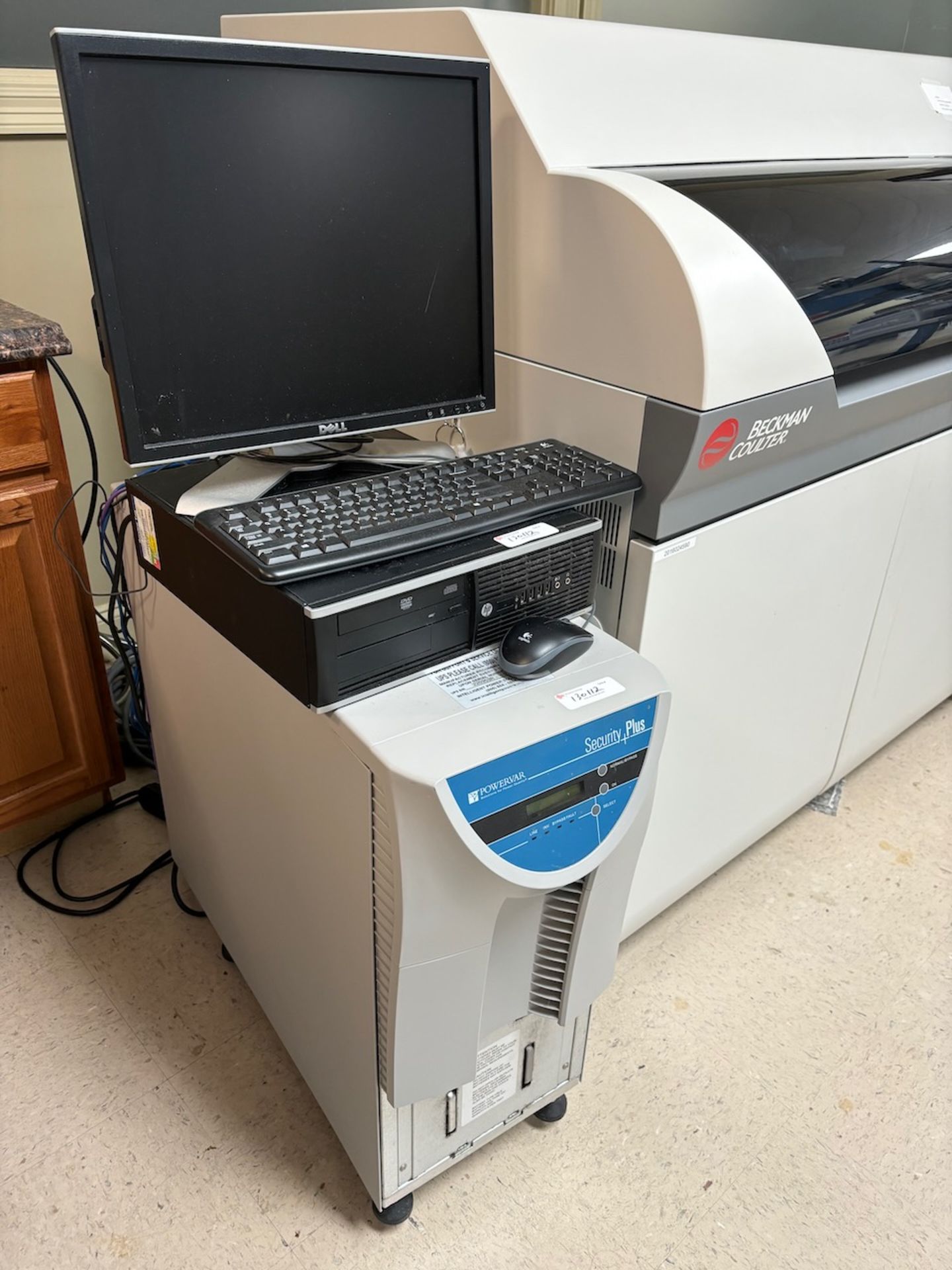 Beckman Coulter Chemistry Analyzer - Image 2 of 24