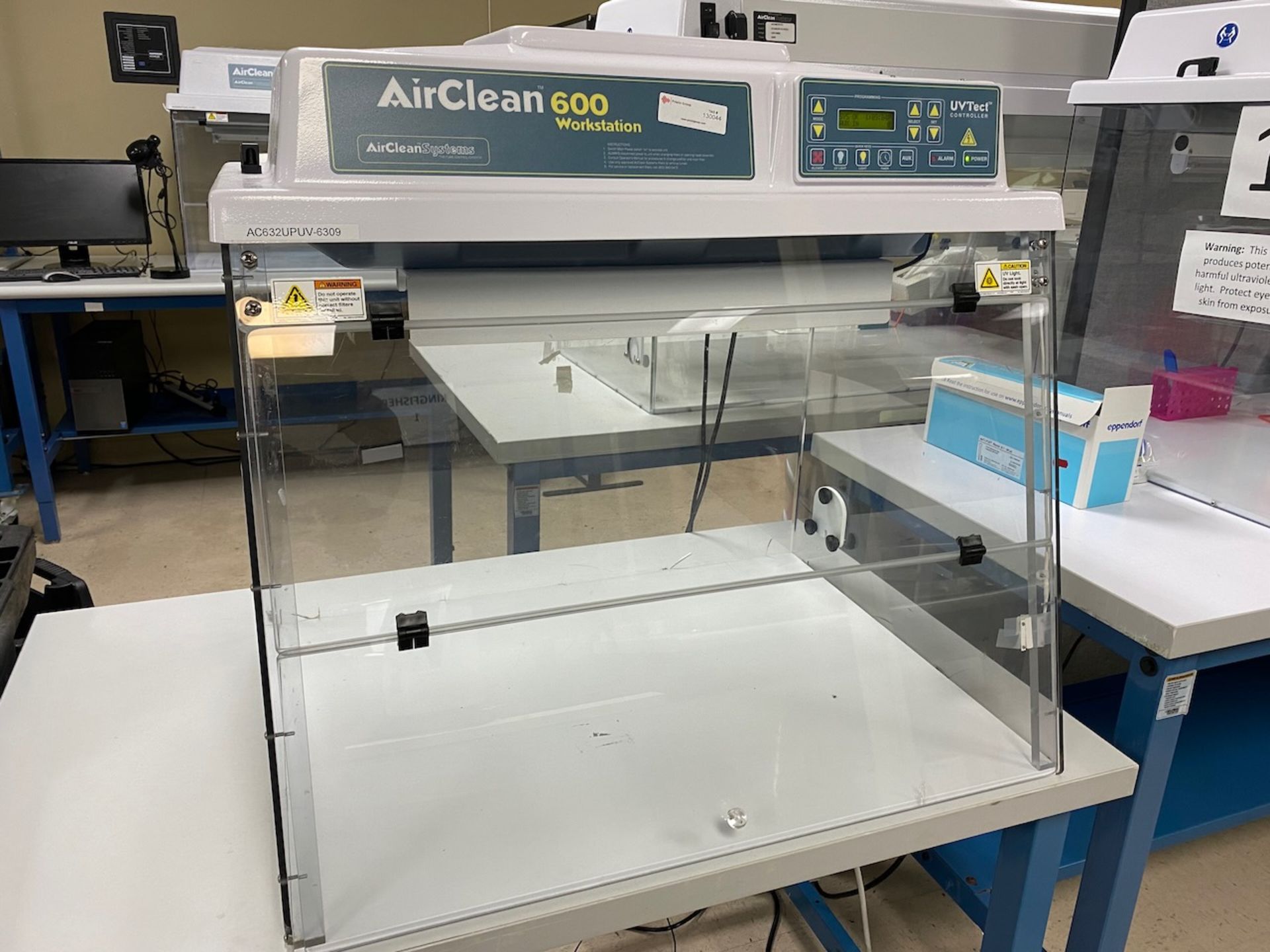 Airclean 600 Workstation