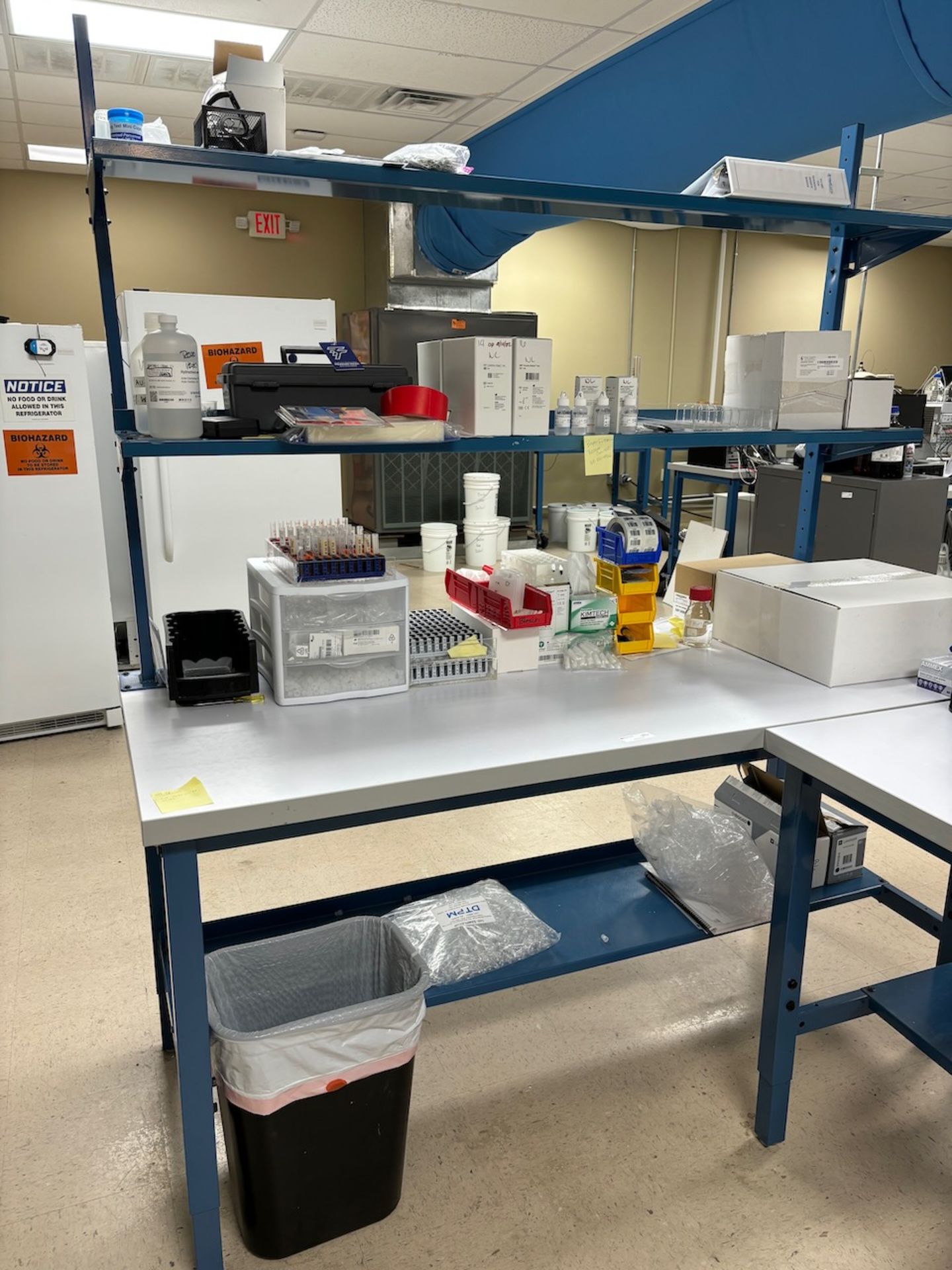 Lab Bench