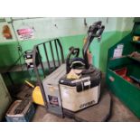 Ryder PE 3000 Series Electric Pallet Jack