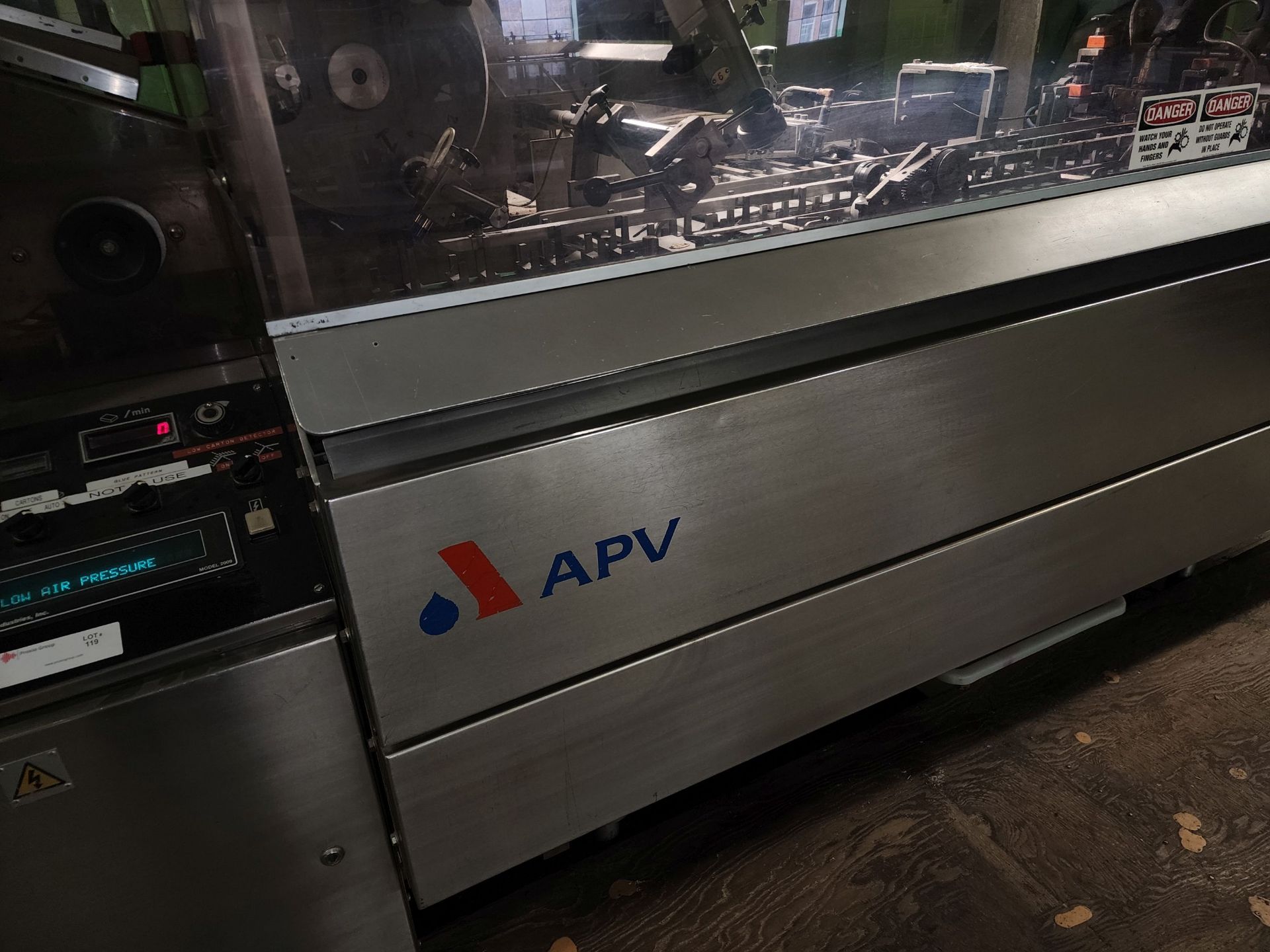 APV Packaging Automatic Horizontal Cartoner - Image 6 of 21