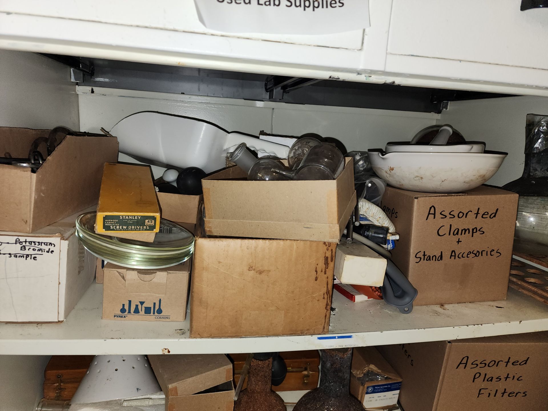 Assorted Lab Lot - Contents of Cabinet - Image 2 of 6