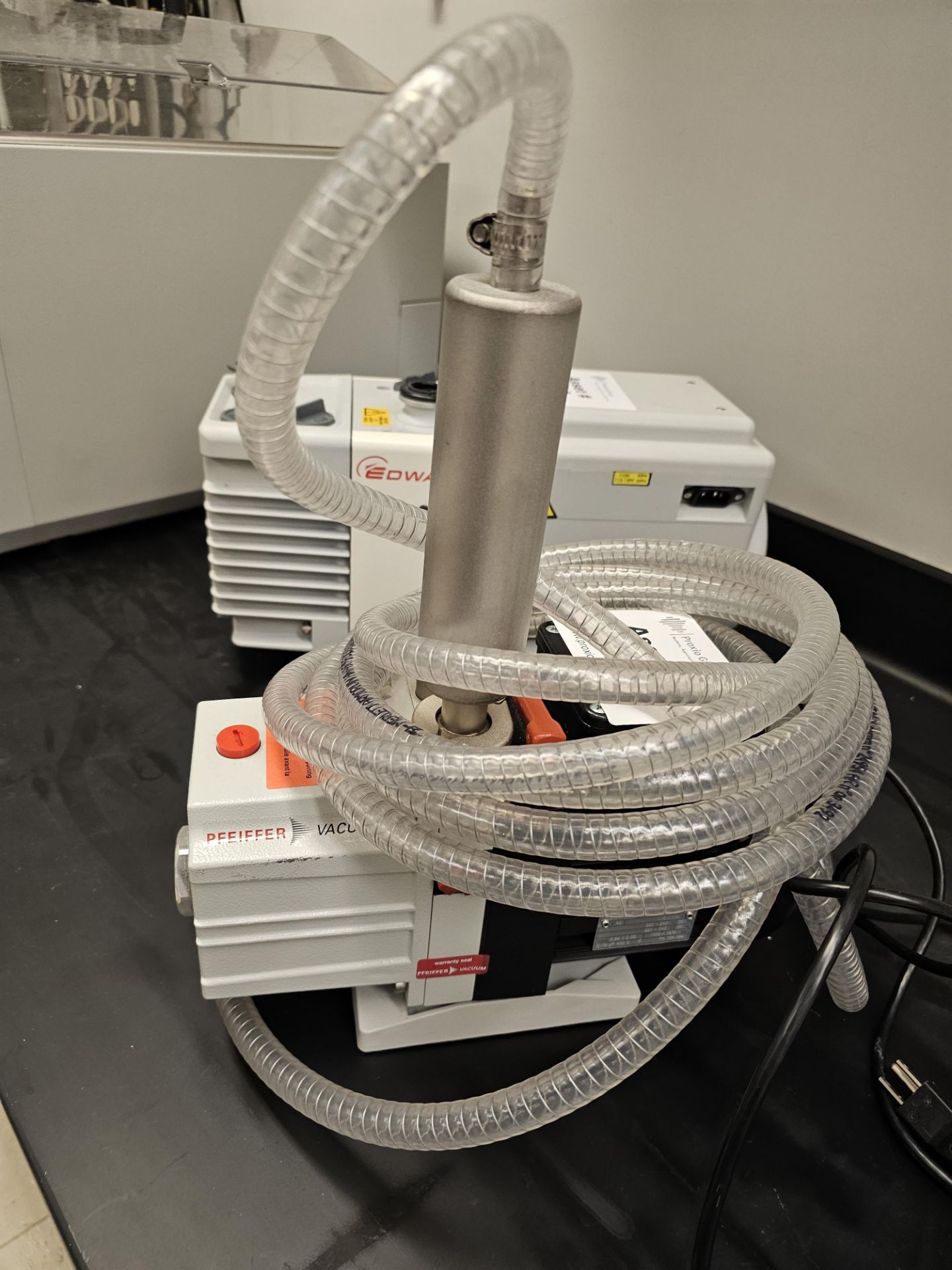 Pfeiffer Vacuum pump - Image 3 of 3