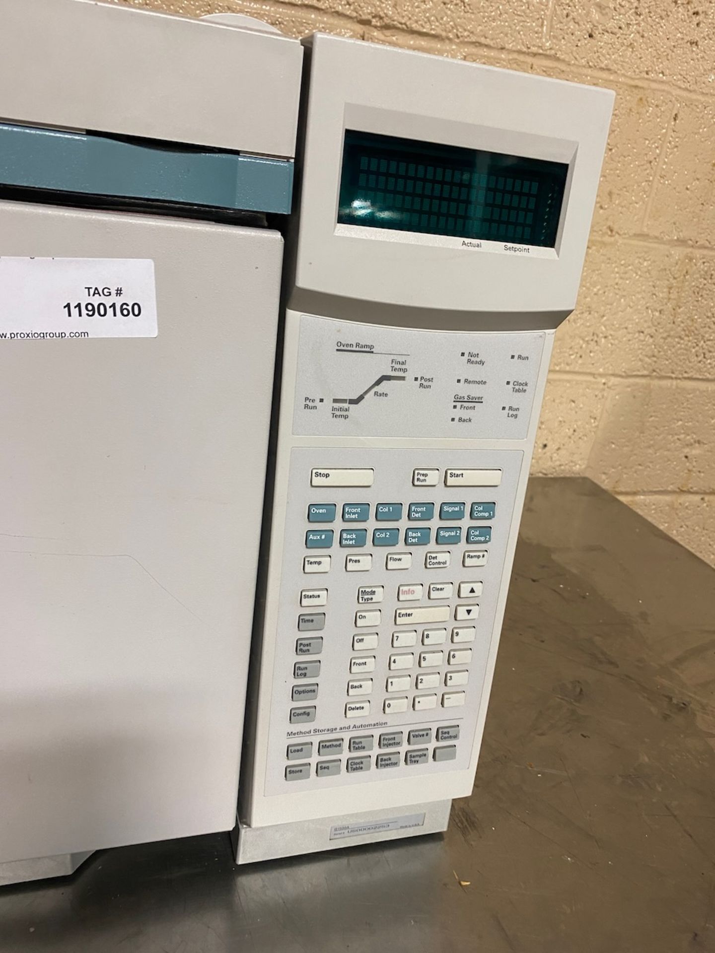 Hewlett Packard G1530A Gas Chromatograph with 6890 System, S/N US00002253. {TAG:1190160} - Image 3 of 5