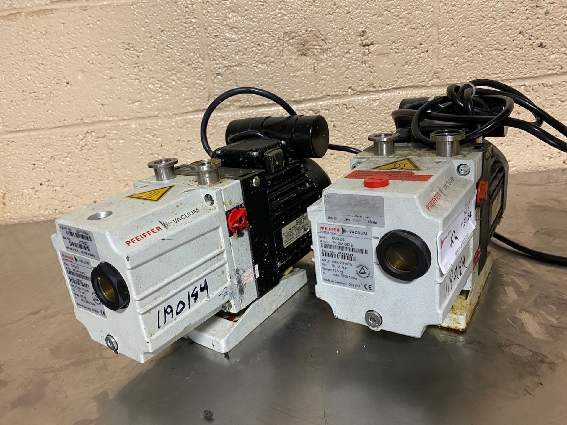 Lot of two Pfeiffer Duo 2.5 vacuum pumps, dual voltage, .2/.24HP. {TAG:1190154}