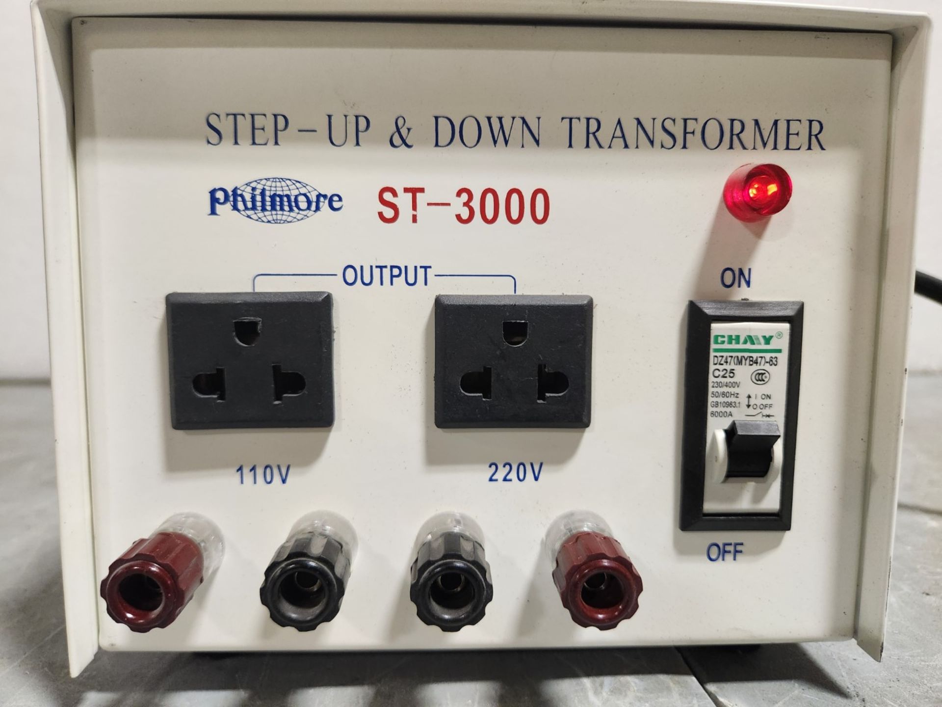 Philmore Step-Up & Down Transformer, Model ST-3000 - Image 2 of 3