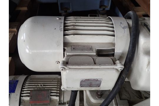 Leybold Vacuum Pump, Model D60AC, 2 HP - Image 7 of 13