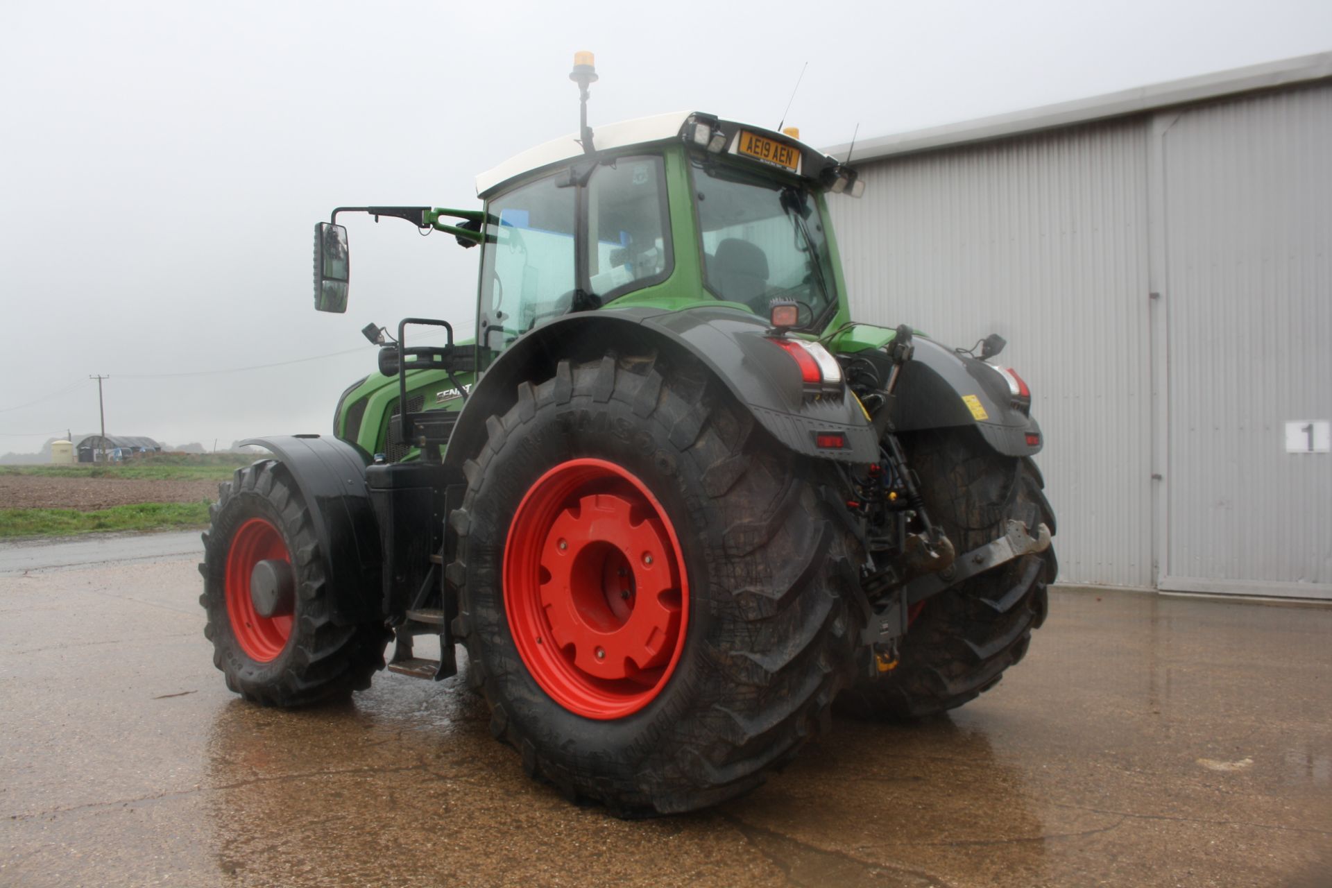 (19) Fendt 930 Vario S4 Profiplus, 60kph 4WD tractor - Image 9 of 18