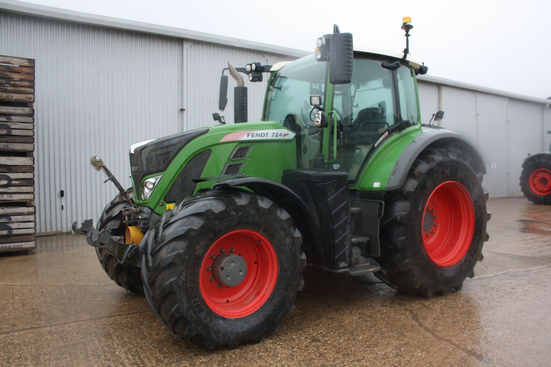 (17) Fendt 724 Vario S4 Profiplus 4WD tractor - Image 2 of 17