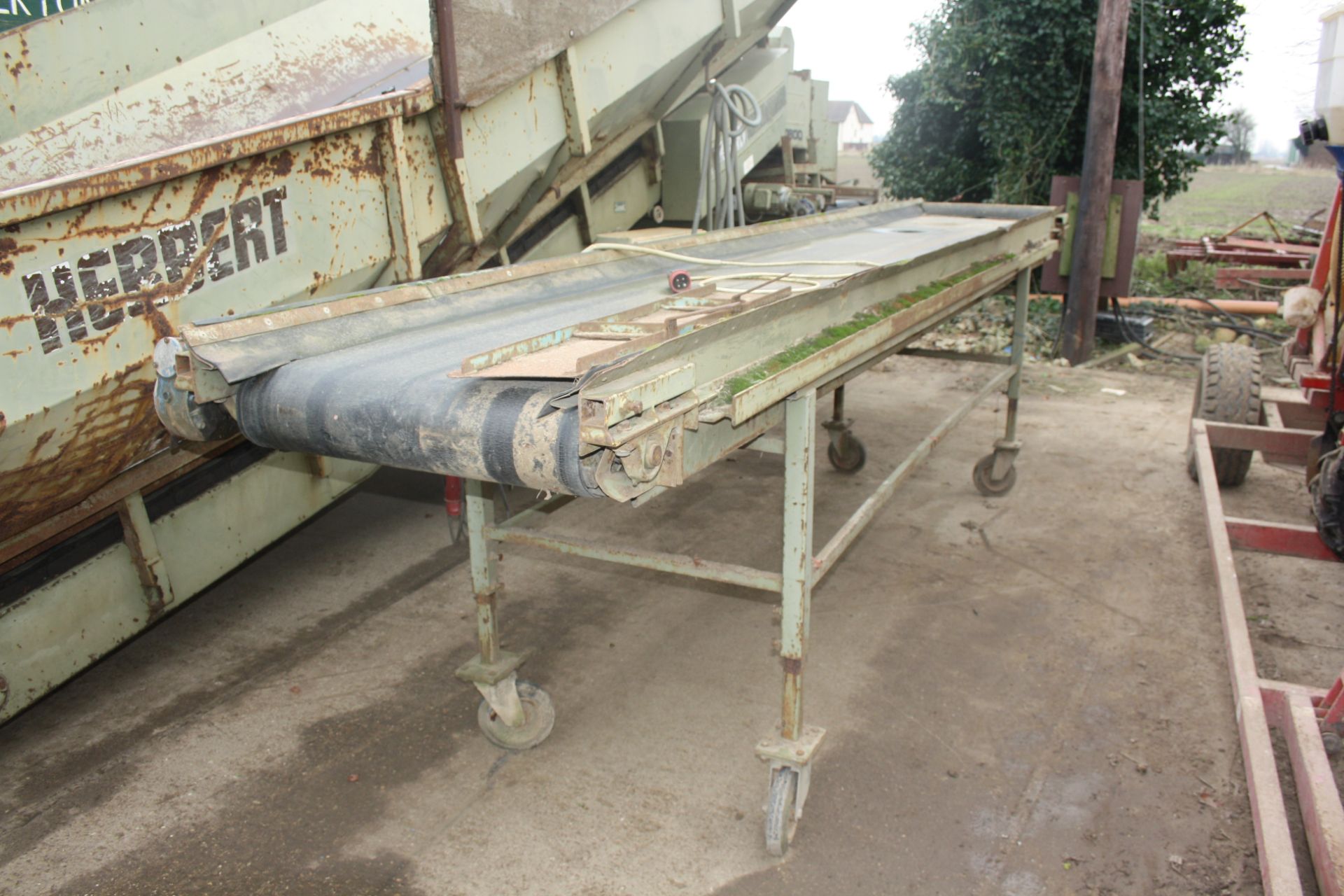 Conveyor, passed PAT test - Image 2 of 2