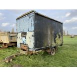 Single axle box trailer