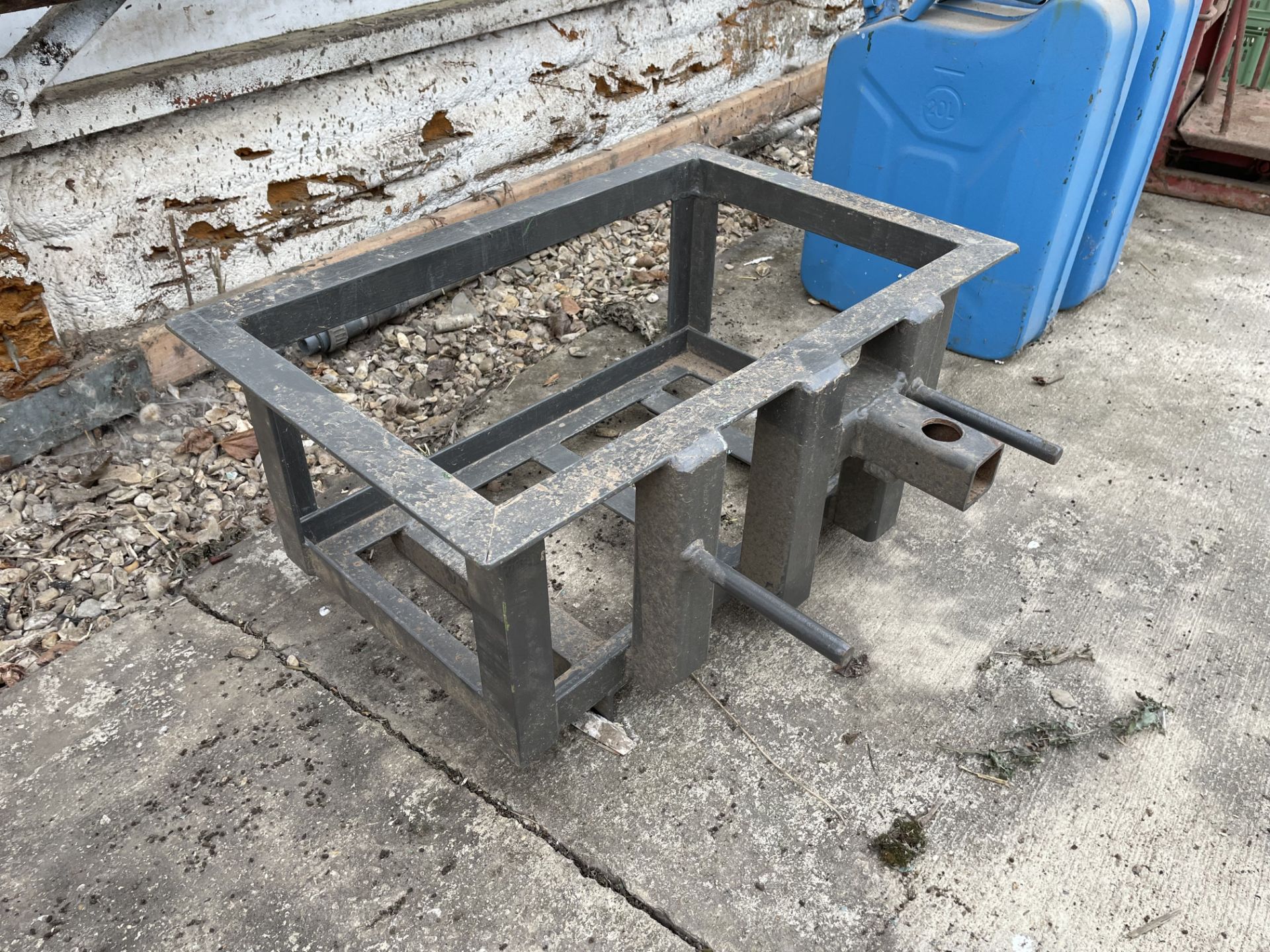 Weight carrying frame