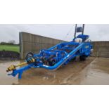 (21) Standen T2XS potato harvester with roller table, omega cleaner, clod fingers, water kit &