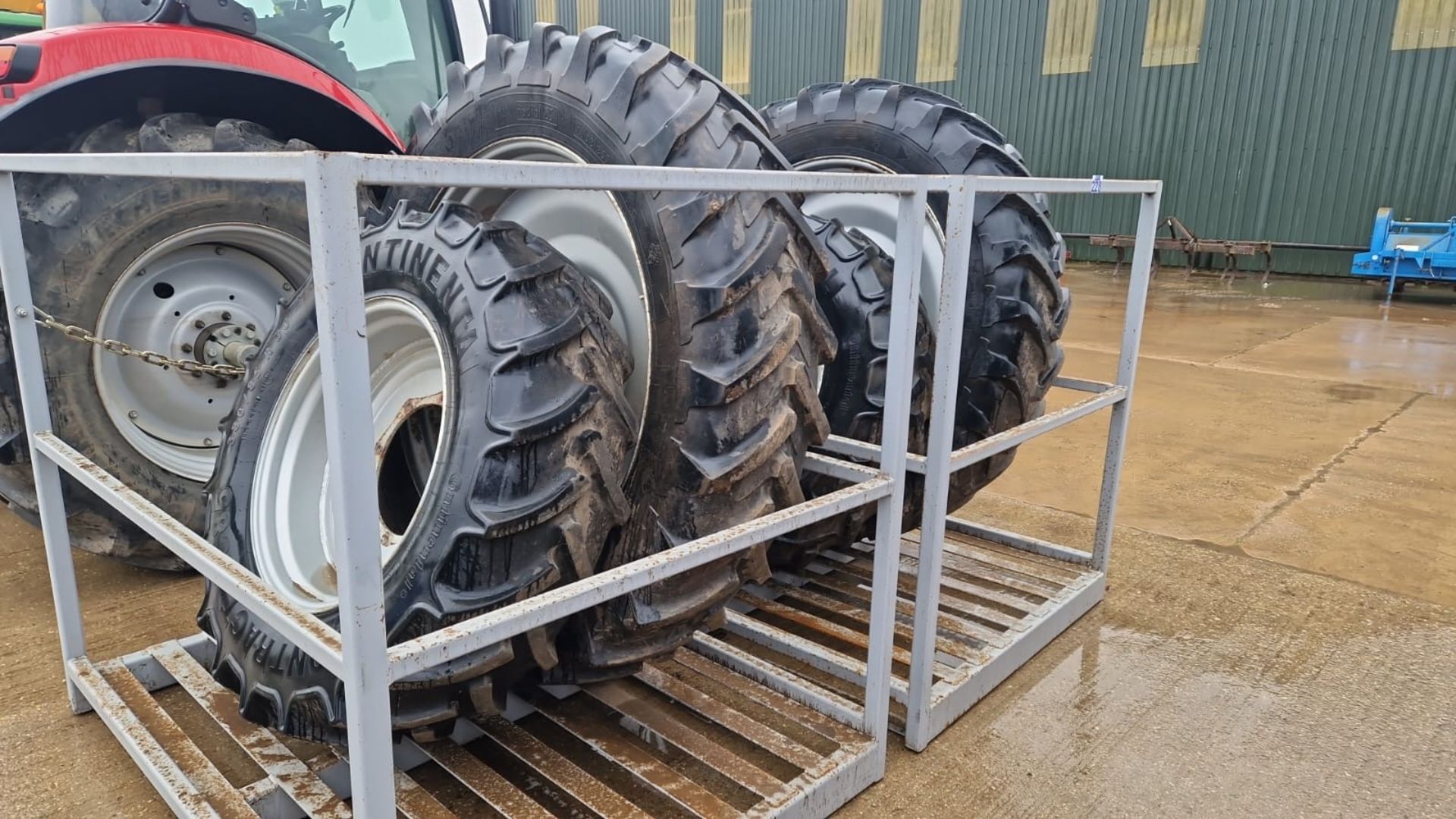 Set of Michelin Rear: 420/80R46, Continental Front: 380/85R30 inc stillage - Image 4 of 4
