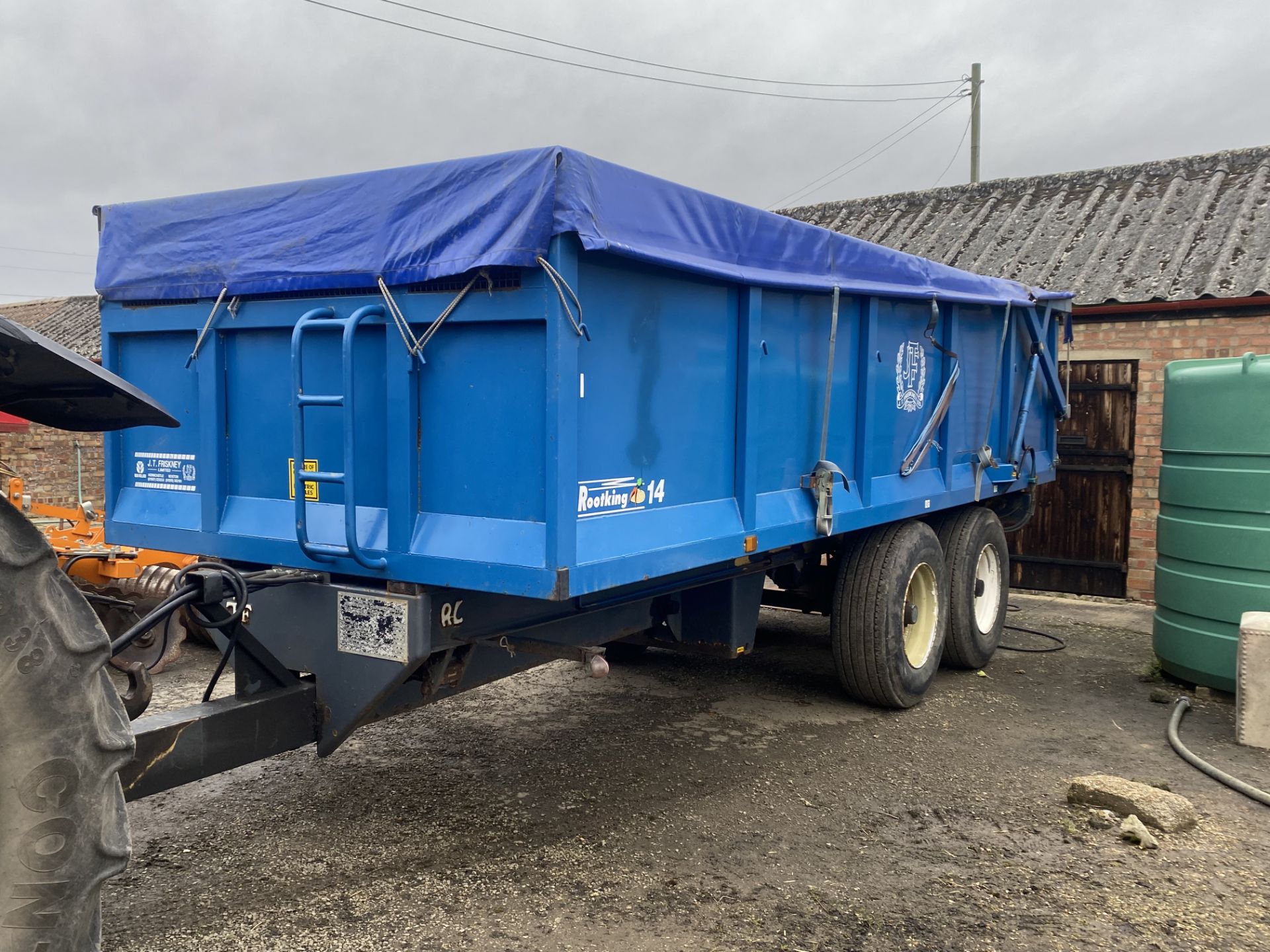 (97) Larrington Rootking 14 - 14T root trailer with monocoque body, hydraulic taildoor, front window