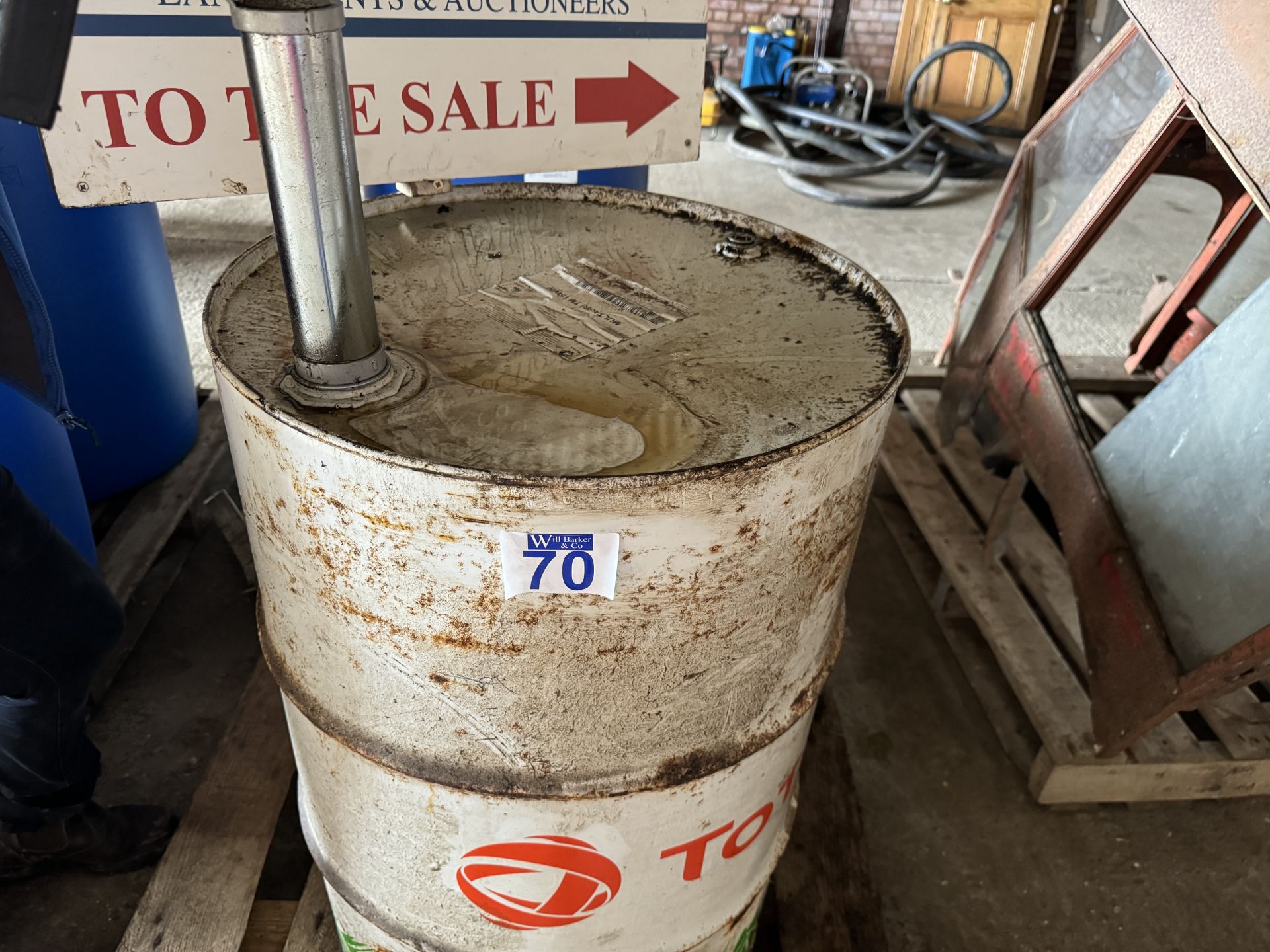 Total oil drum & dispenser