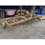 Farm Master EHD spring tine drag 4.9m hydraulic folding, with metal depth wheels