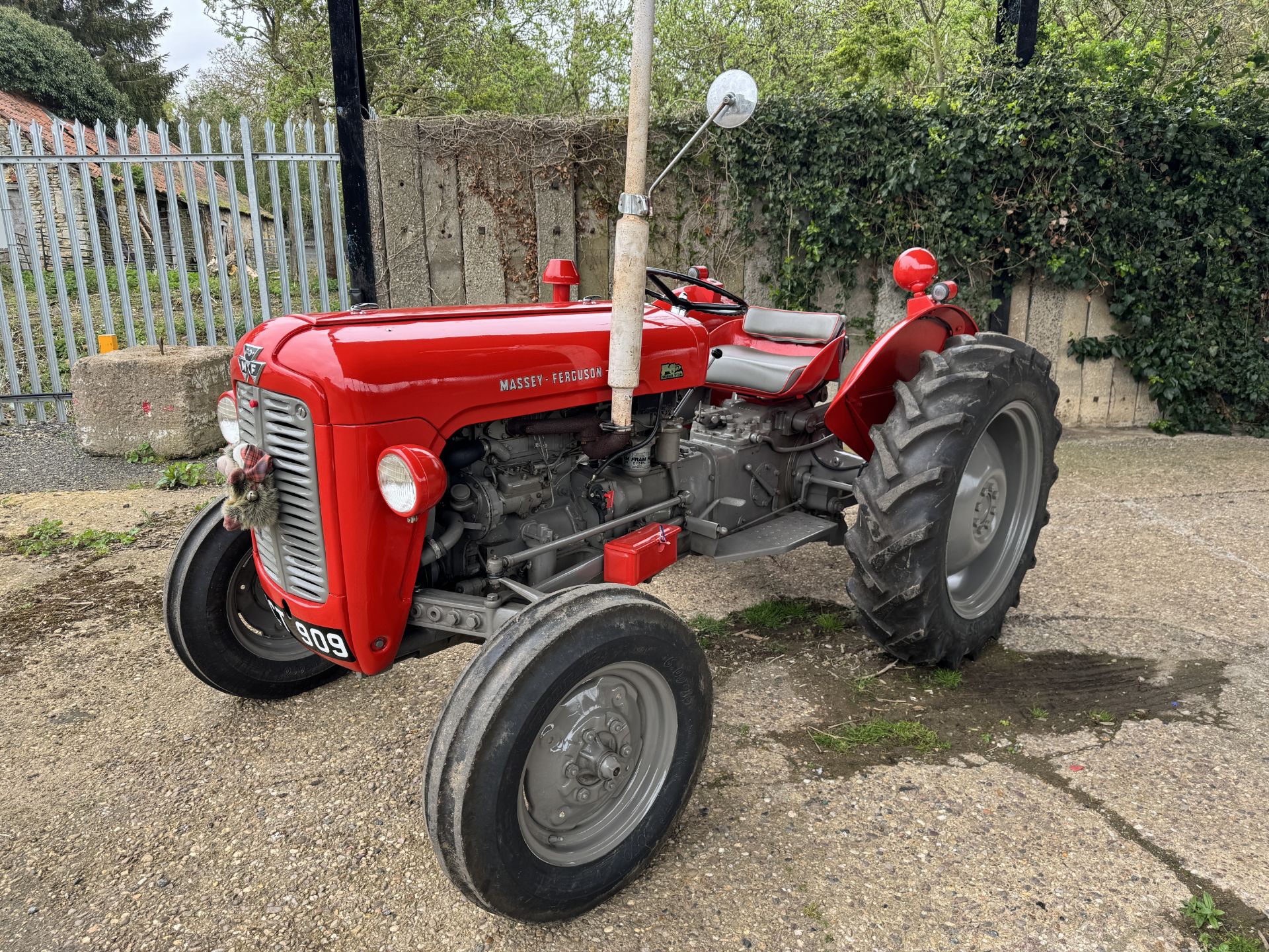 1963 Massey Ferguson 35X