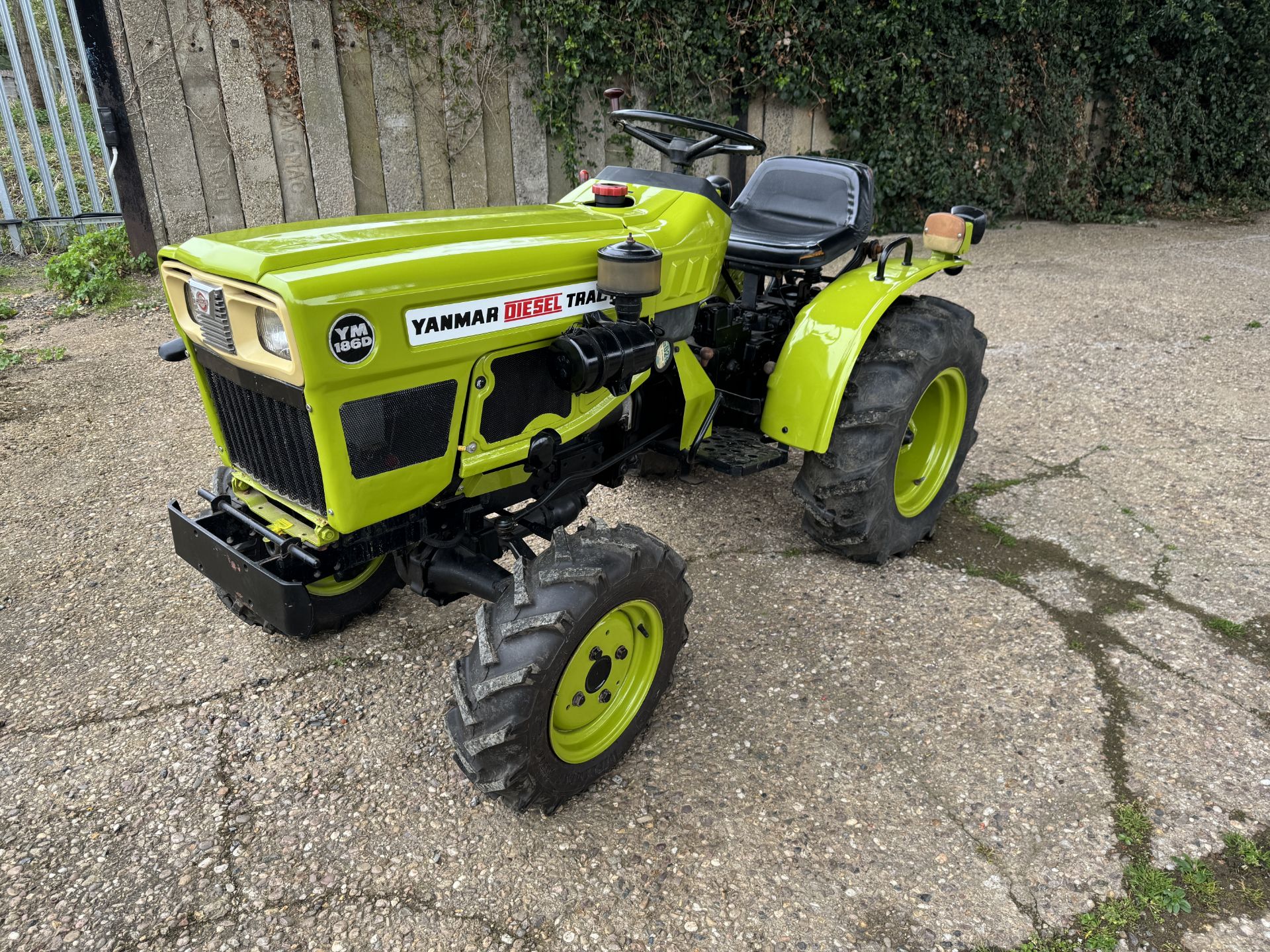 1979 Yanmar 186D 4wd compact diesel tractor