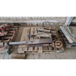 Qty hydraulic rams