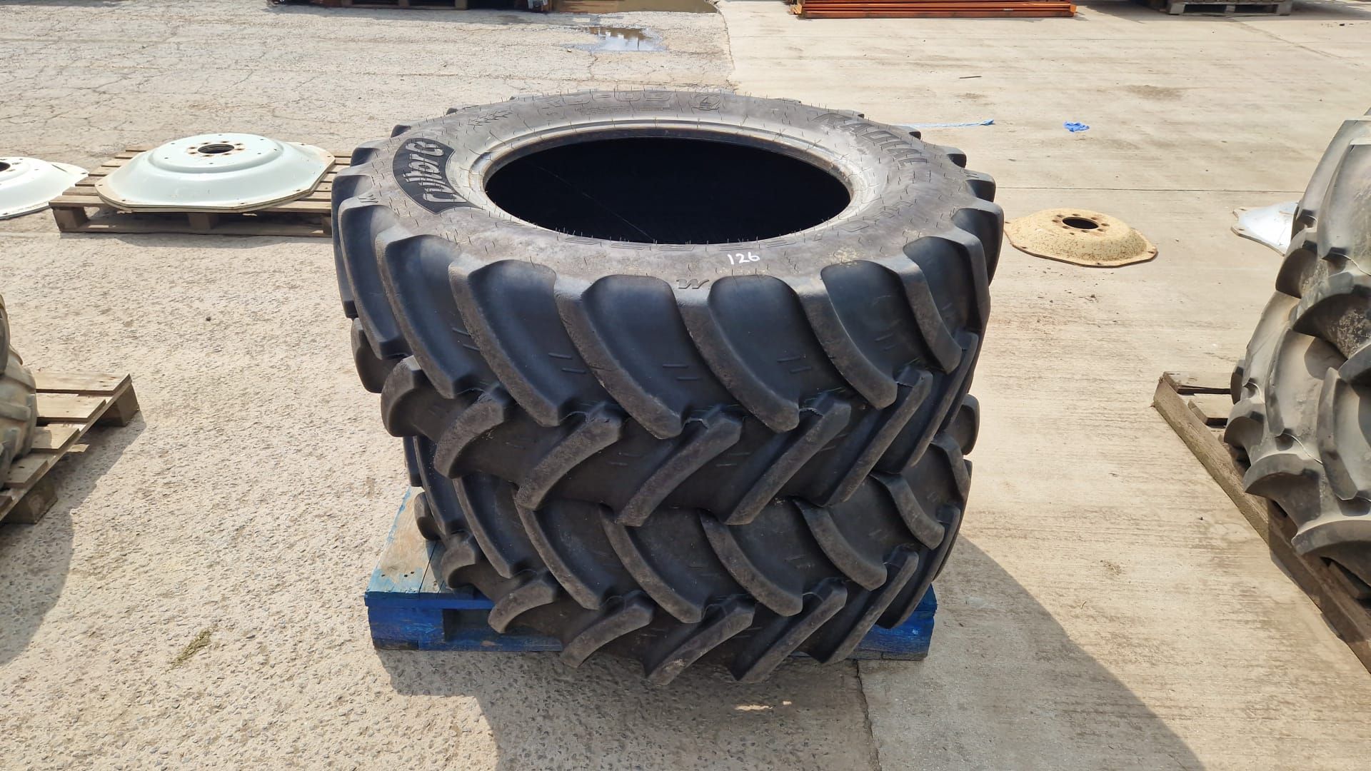 Pair of Continental 15.5/80-24 implement tyres