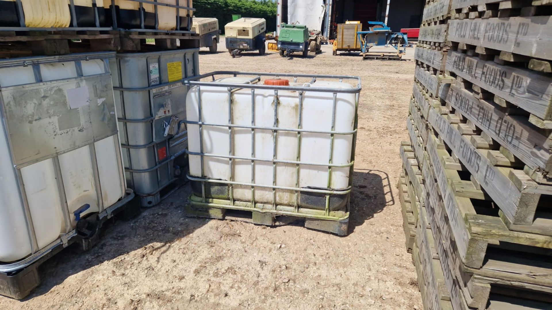 1x IBC container