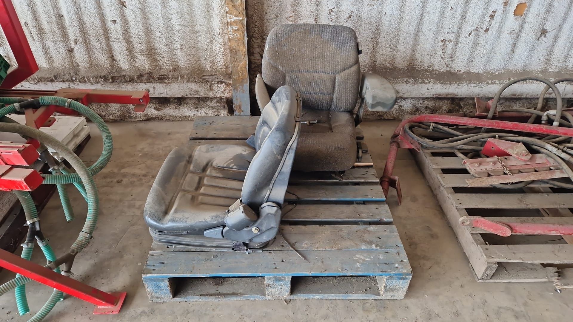 2 x tractor seats