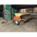 Bettinson TC4 rigid box drill, end tow kit, tramliners, double hopper