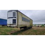 Lawrence David (JWG 4) step frame, tri axle on air suspension, curtain sided trailer