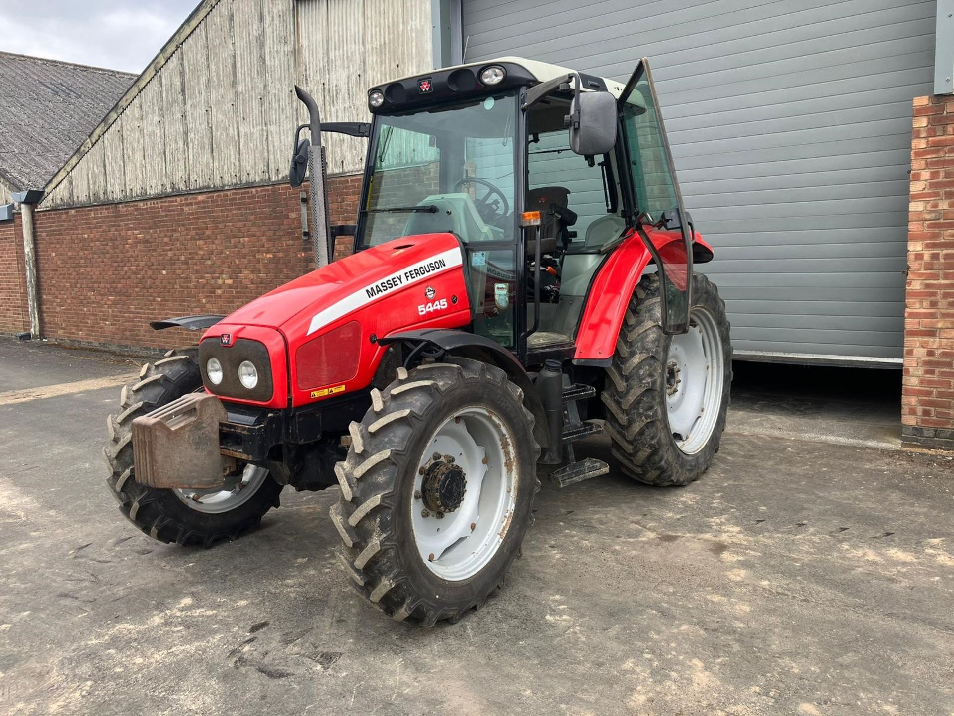 (06) Massey Ferguson 5445 4WD Drop nose tractor, left hand side forward and reverse, Front: 11.