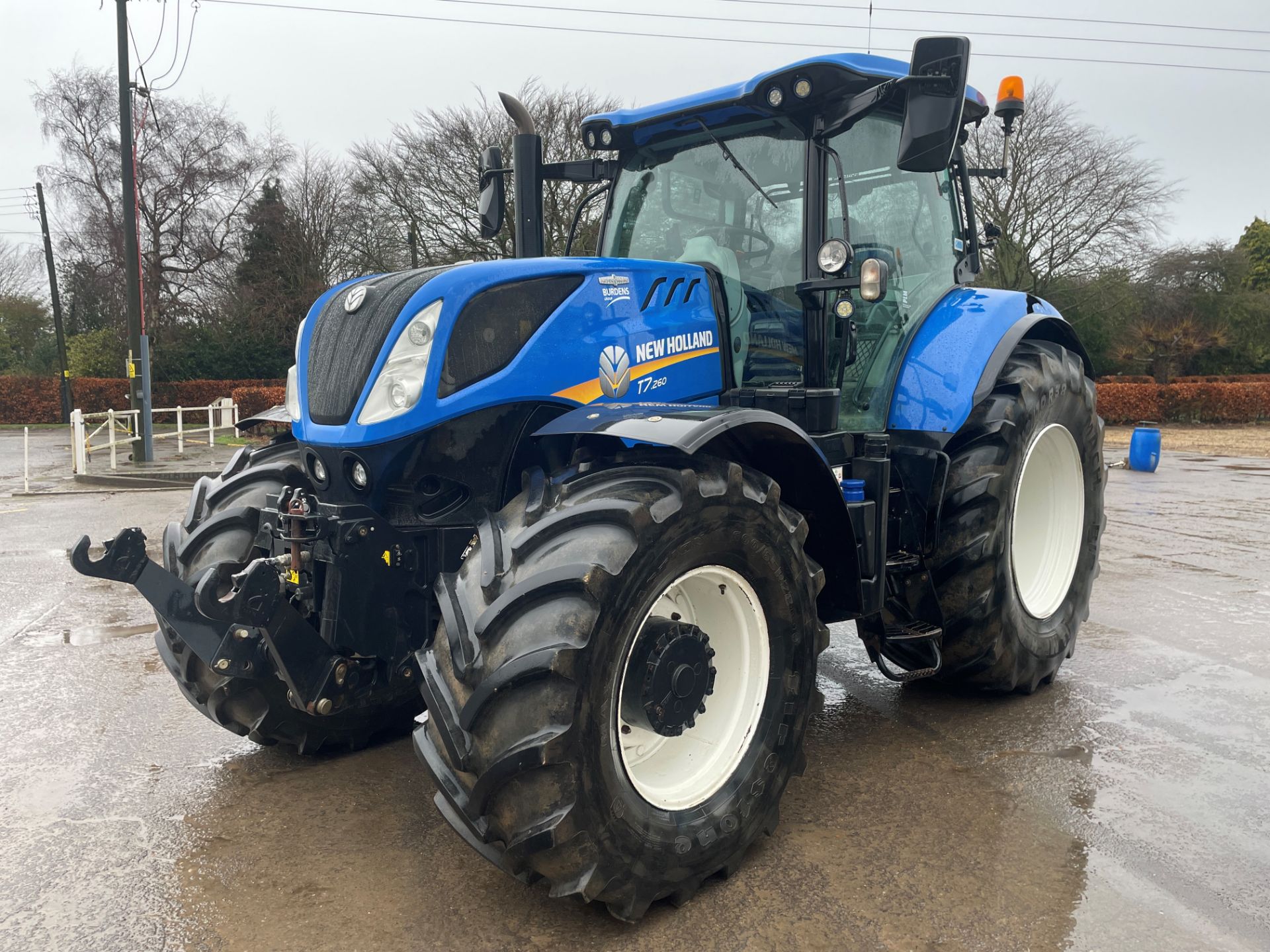 (18) New Holland T7.260 4WD Auto Command 50k, front suspension, air brakes, front linkage, front