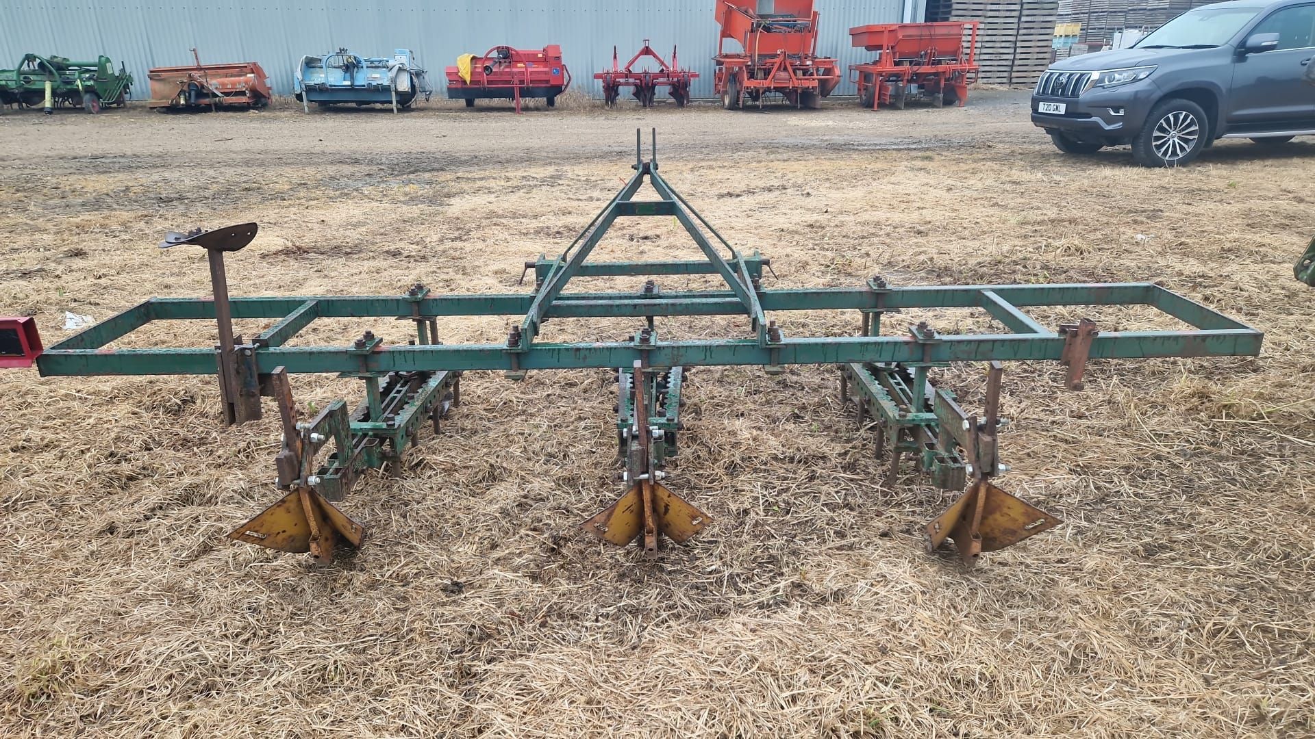 Cousins inter row cultivator for potatoes - Bild 2 aus 2