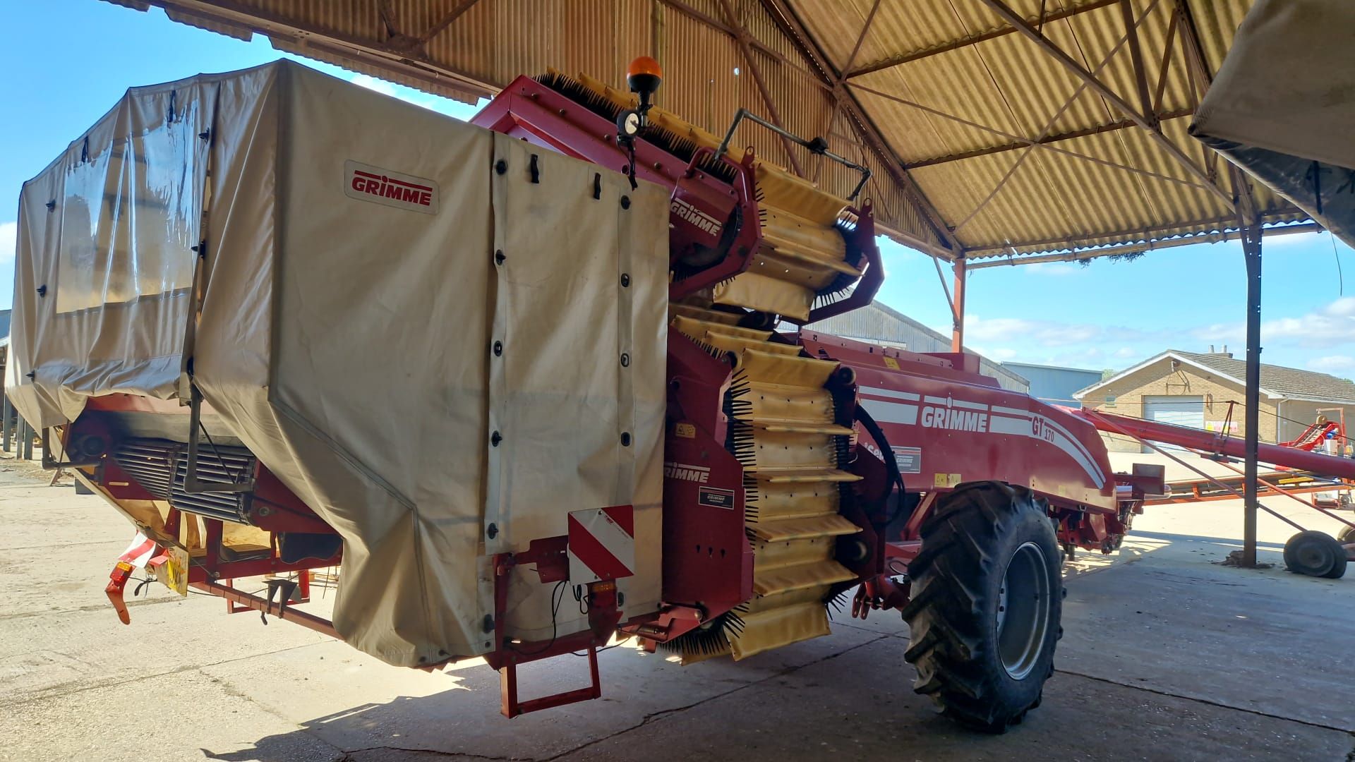 (11) Grimme GT170 Multi Sep 2 row potato harvester, wheel drive, canopy - Image 5 of 6