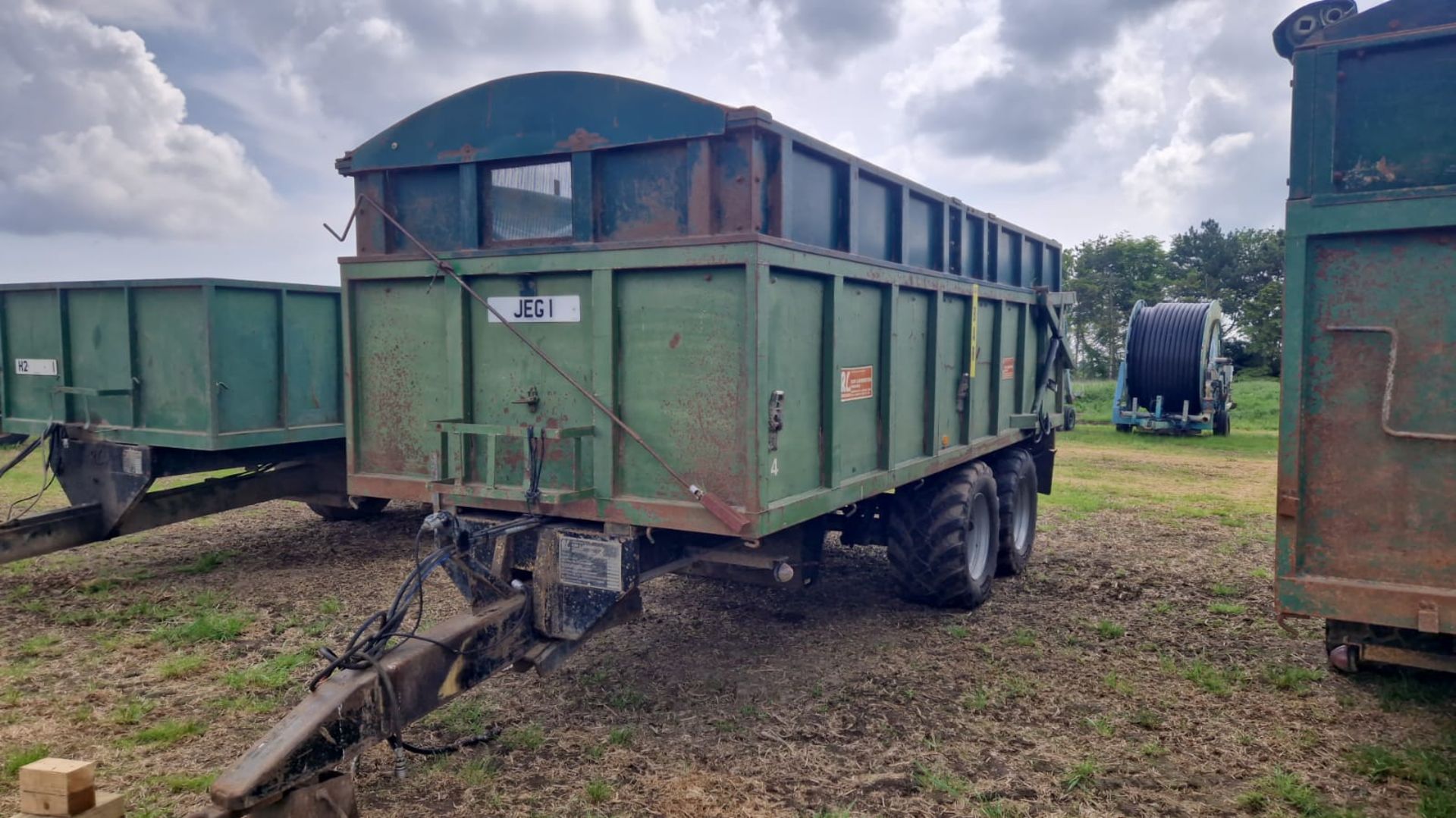 (85) Larrington 14T (JEG 1) Rootcrop trailer with extension sides, roll over sheet, sprung - Image 3 of 6