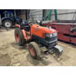 (07) Kubota L3200 4WD compact tractor 4 front weights, grass tyres, ROPS bar, Front tyres: 212/80D15
