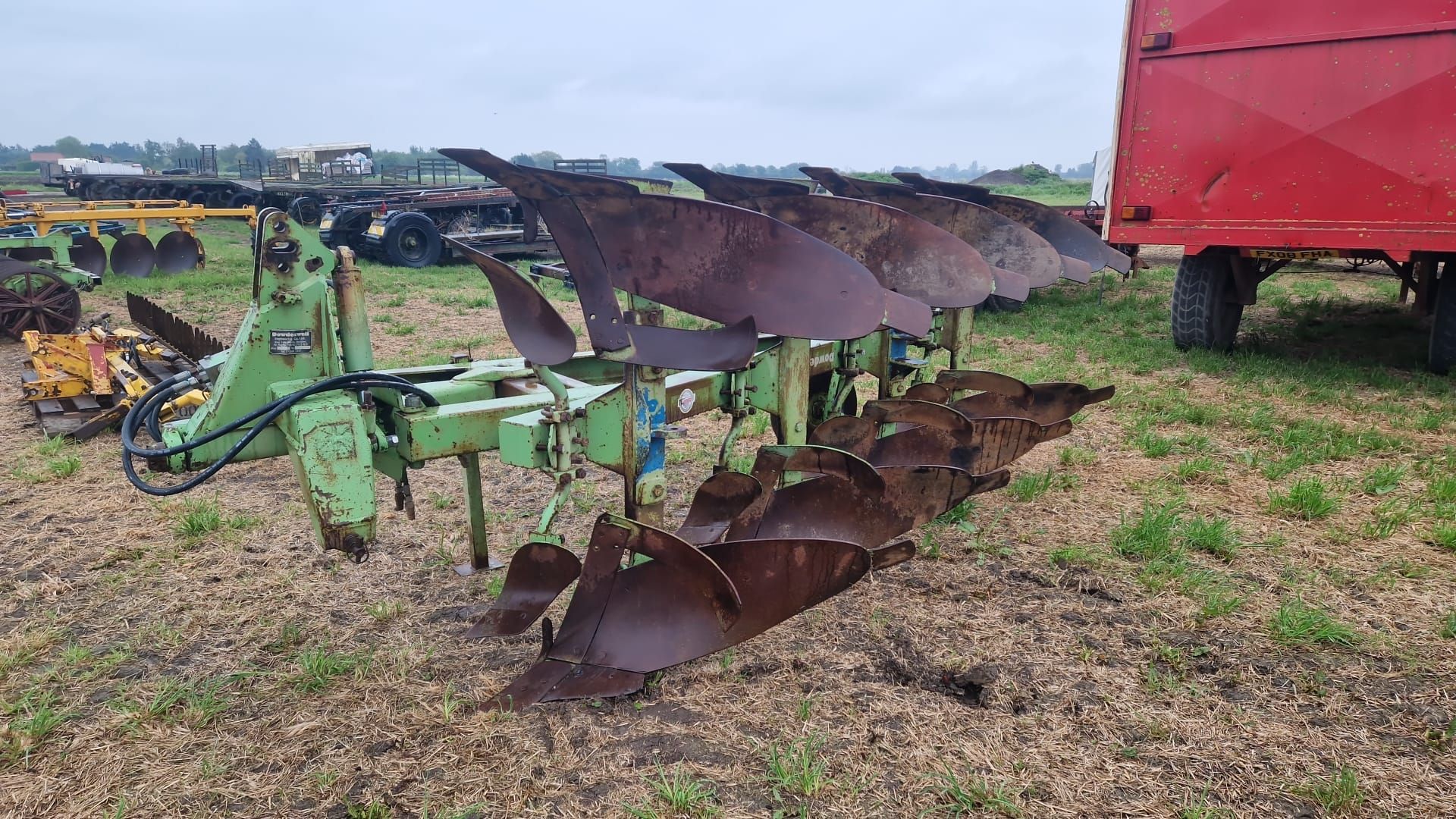 Dowdeswell DP8B 4 furrow (3+1) plough, hydraulic front furrow, metal depth wheel, serial No