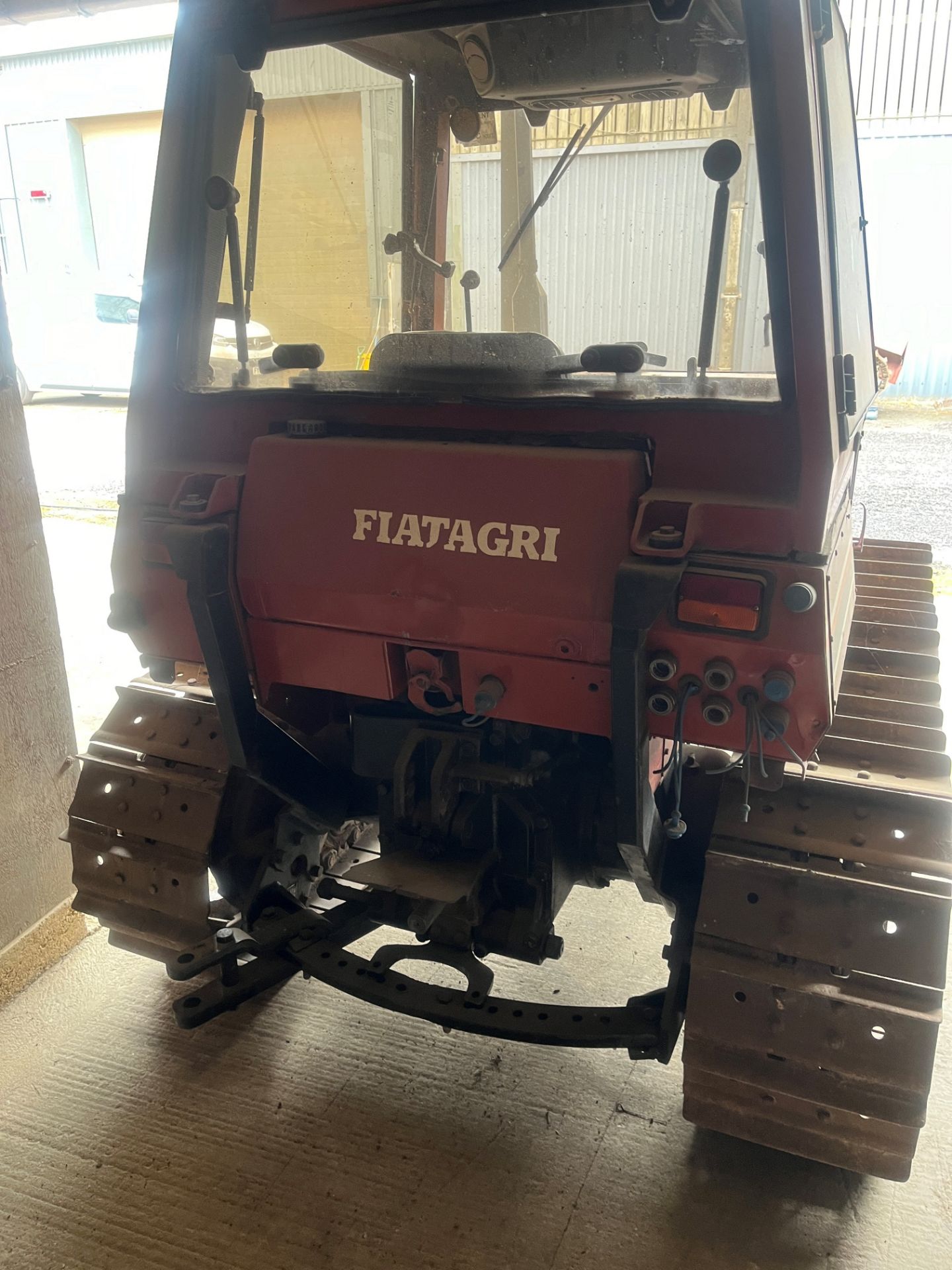 Fiat 80-65 steel tracked crawler, 390mm wide tracks, no linkage arms, swinging drawbar, front - Image 2 of 6