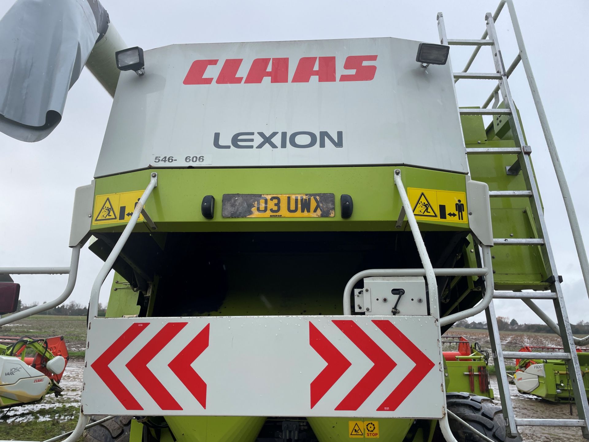 (03) Claas Lexion 480 Evolution combine harvester 750 7.5m Autocontour cutterbar with trolley, - Image 3 of 3