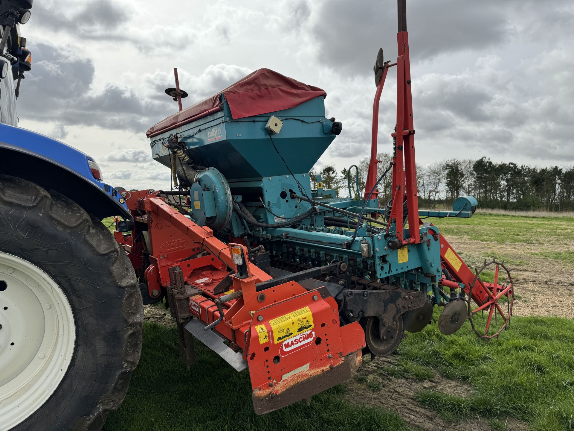 (07) Reco Sulky Burel 4m combination drill, tramliners, bout markers, 2 rows disc coulters, - Image 5 of 7