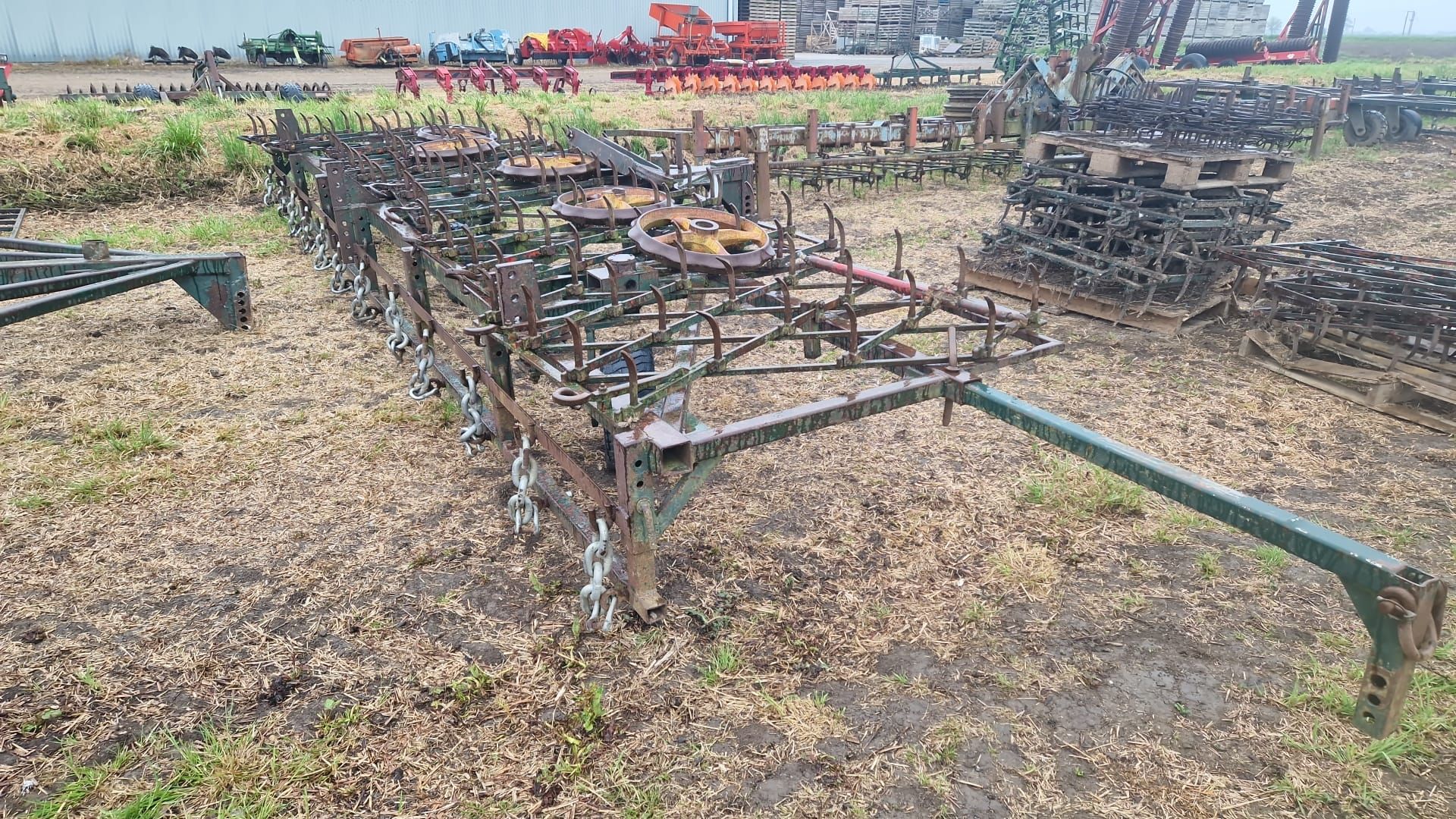 Harrow gantry with harrows