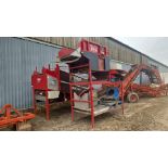 Nicholson Machinery onion grading line, including High Frequency hopper, NM 1000 onion topper,