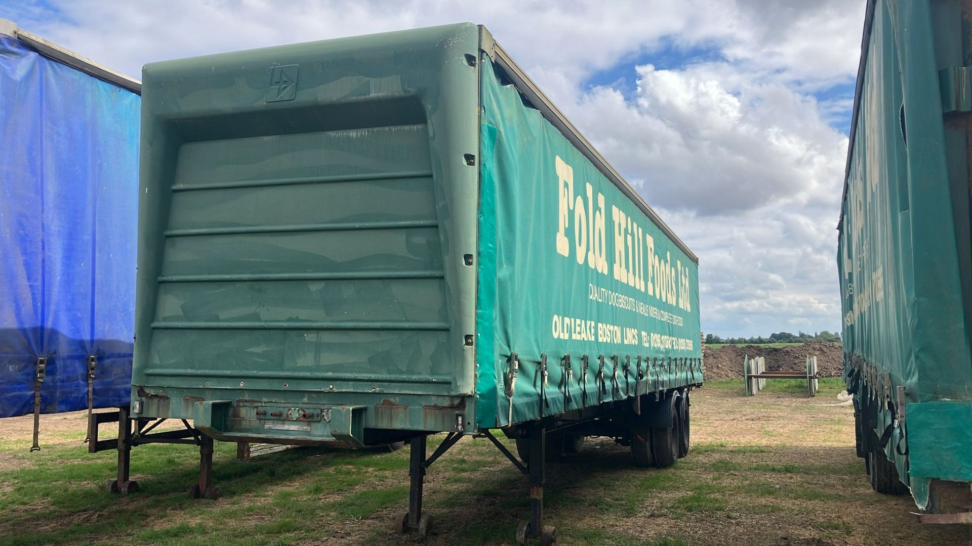 Crane Fruehauf (Fold Hill Foods) dual axle, steel suspension, curtain sided trailer