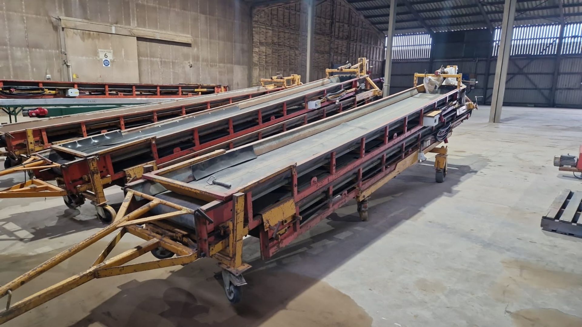 Peal Climax 3 phase 12m interstore conveyor 2 x 6m belts 600mm wide Type CDT1200 Machine No